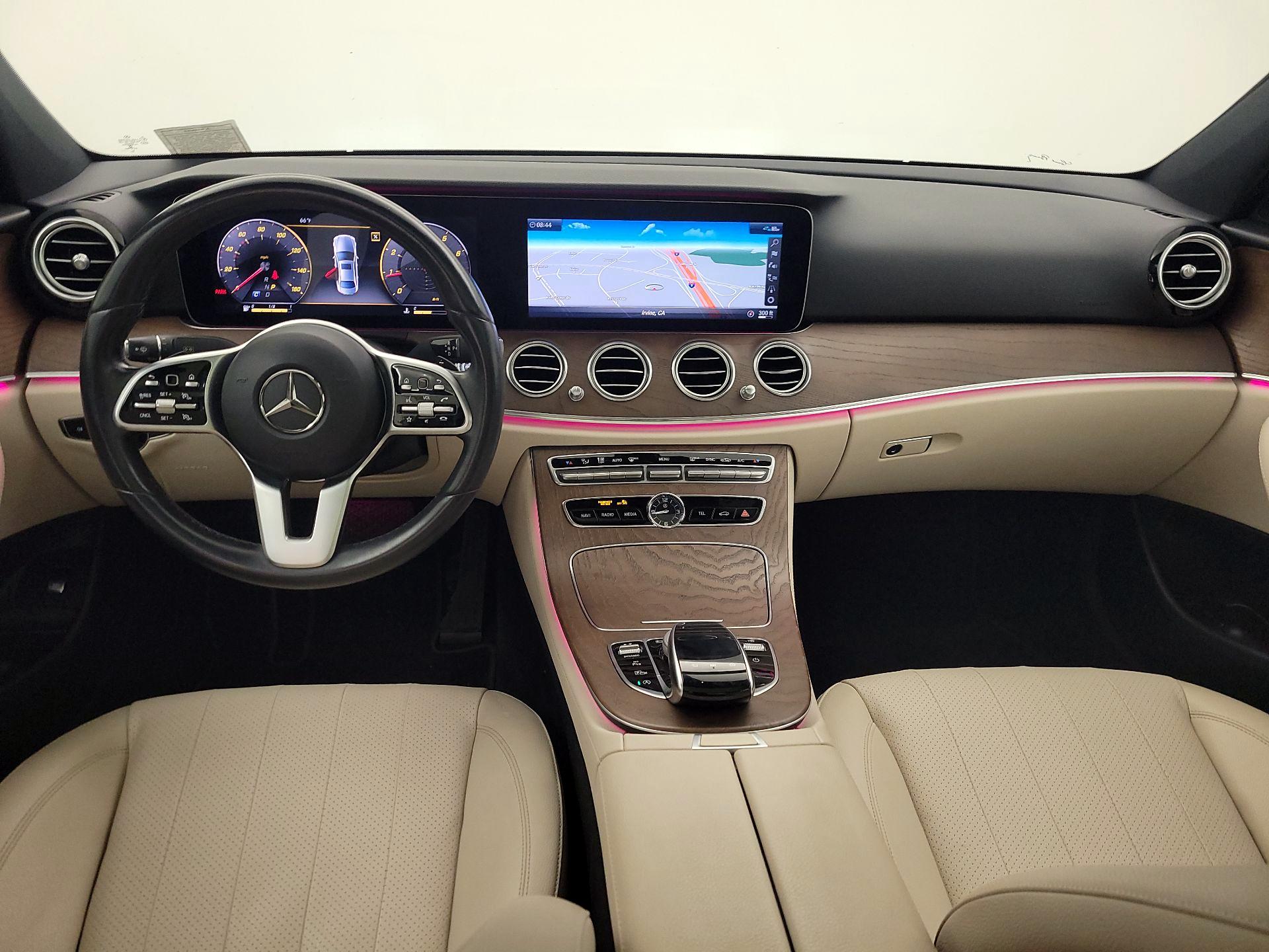 Thumbnail: 2020 Mercedes-Benz E-Class - 9