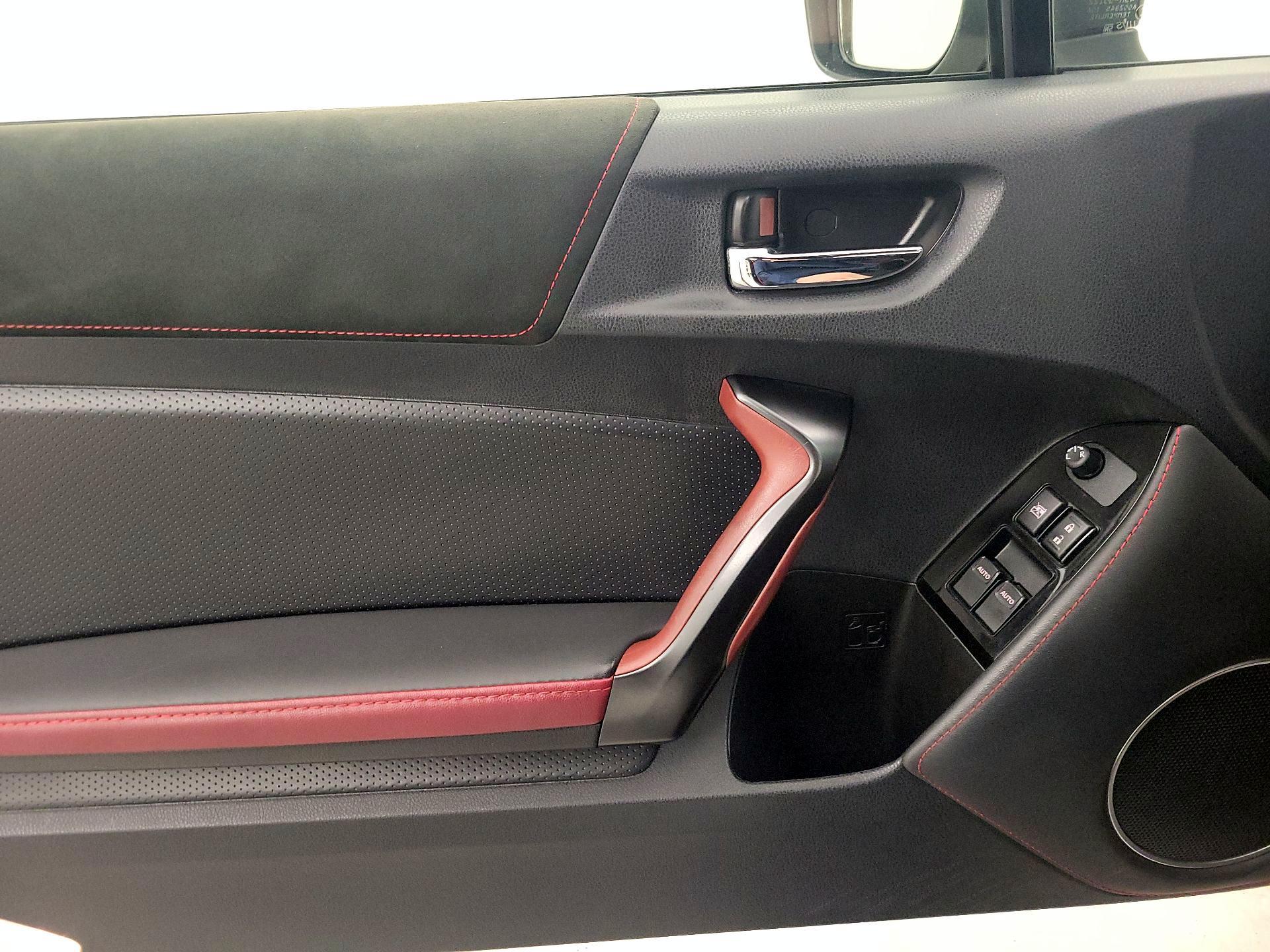 Thumbnail: 2018 Subaru BRZ - 12