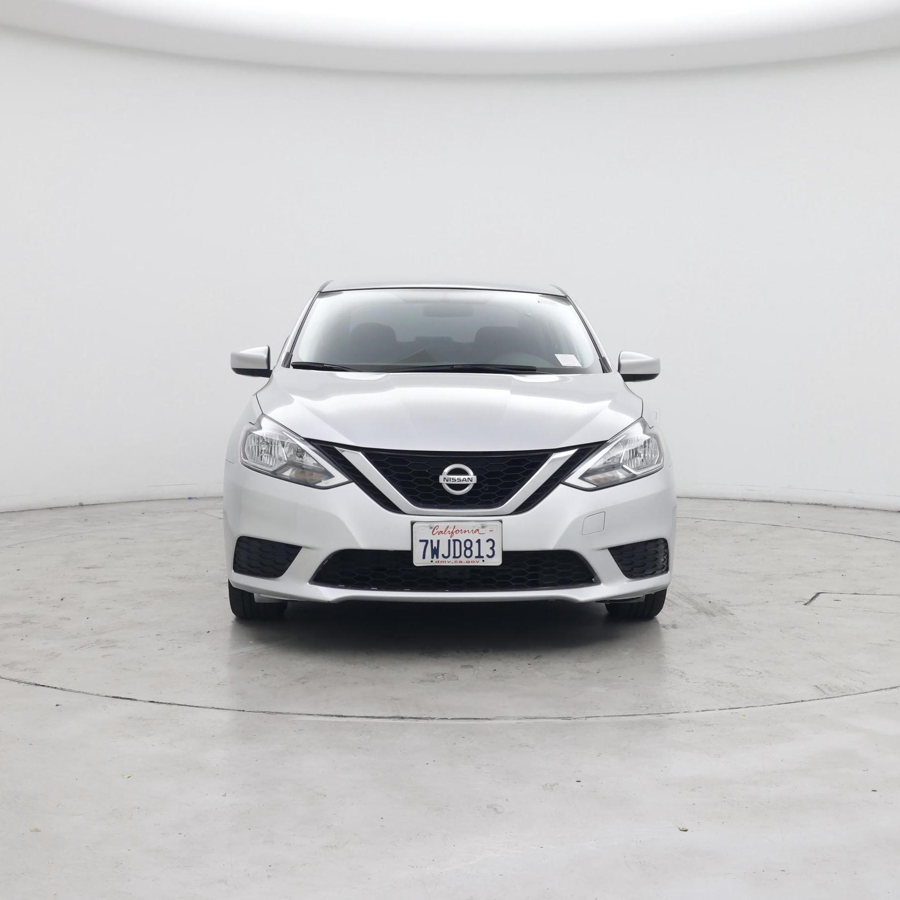 Thumbnail: 2016 Nissan Sentra - 5