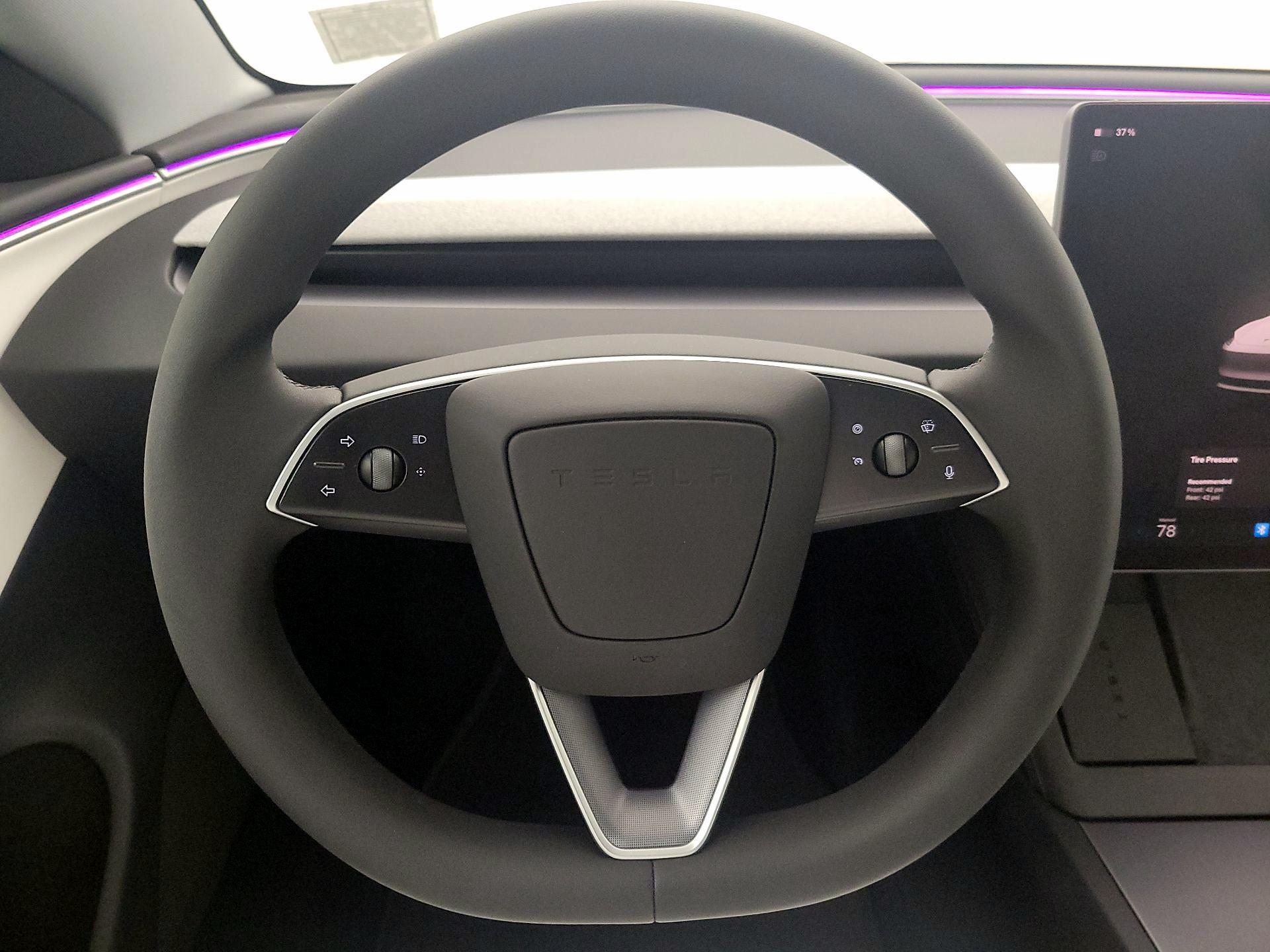 Thumbnail: 2025 Tesla Model 3 - 10