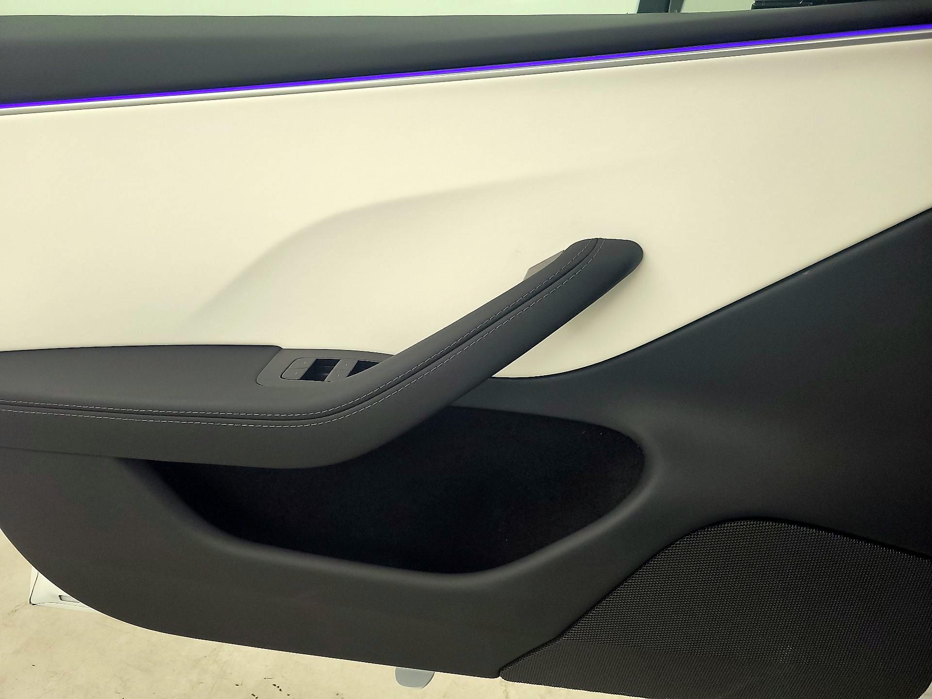 Thumbnail: 2025 Tesla Model 3 - 12