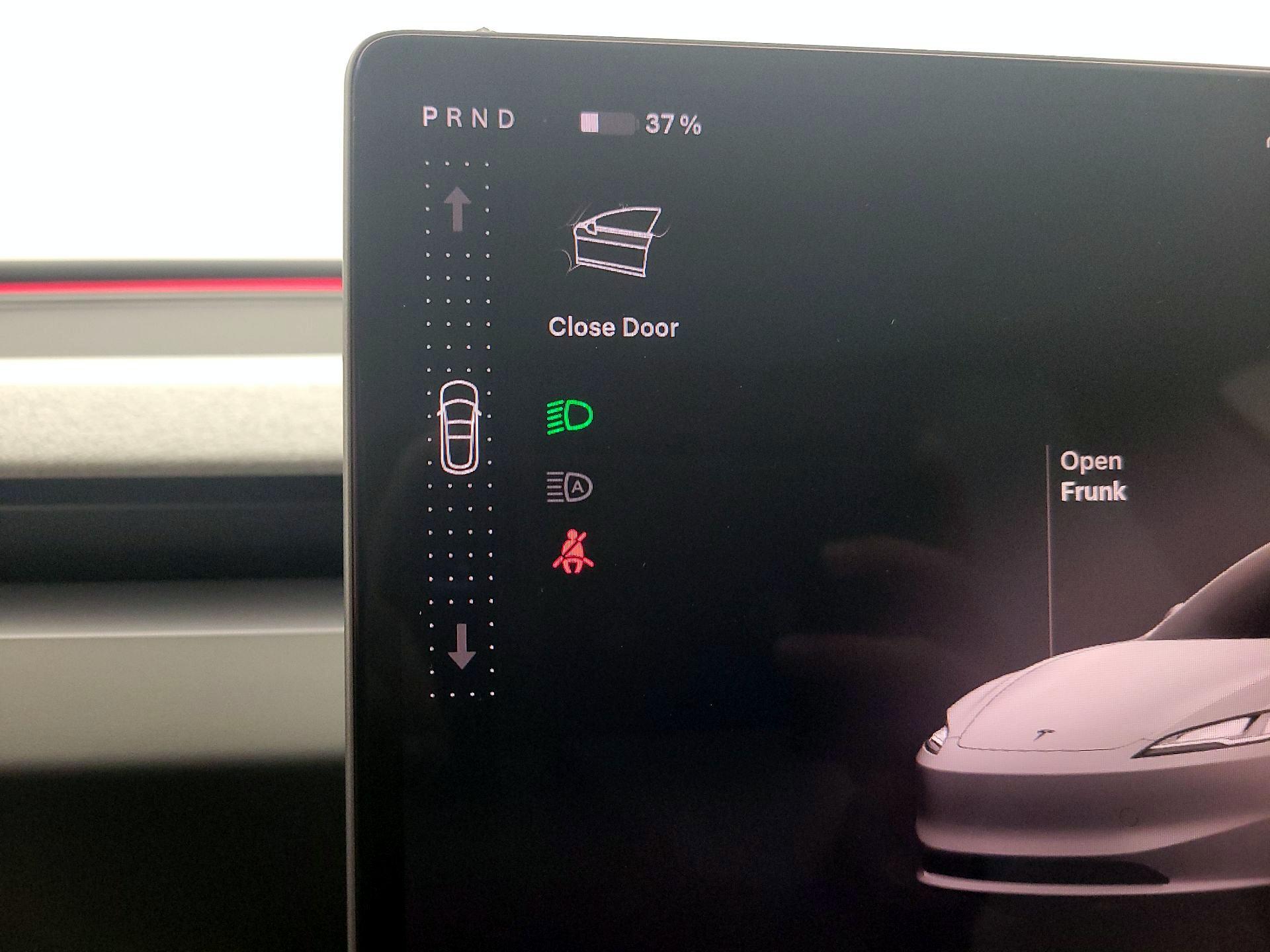 Thumbnail: 2025 Tesla Model 3 - 17