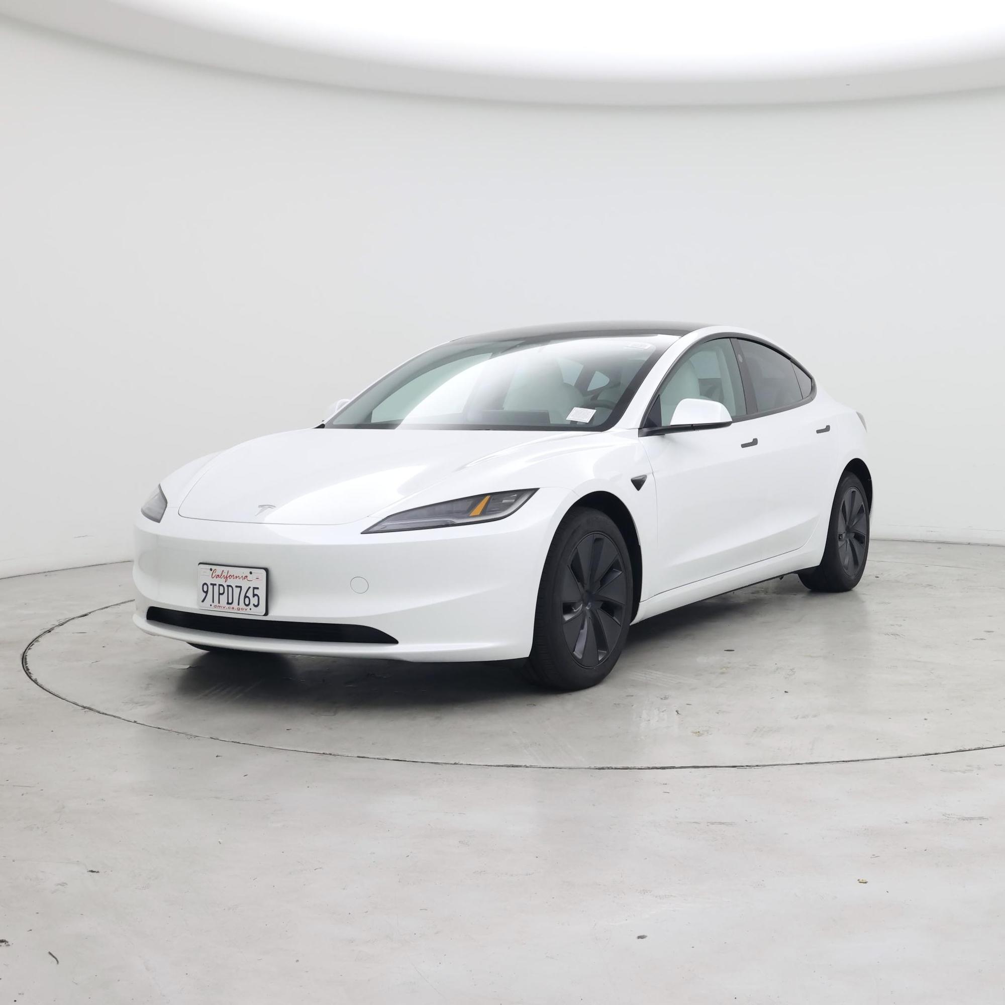 Thumbnail: 2025 Tesla Model 3 - 4