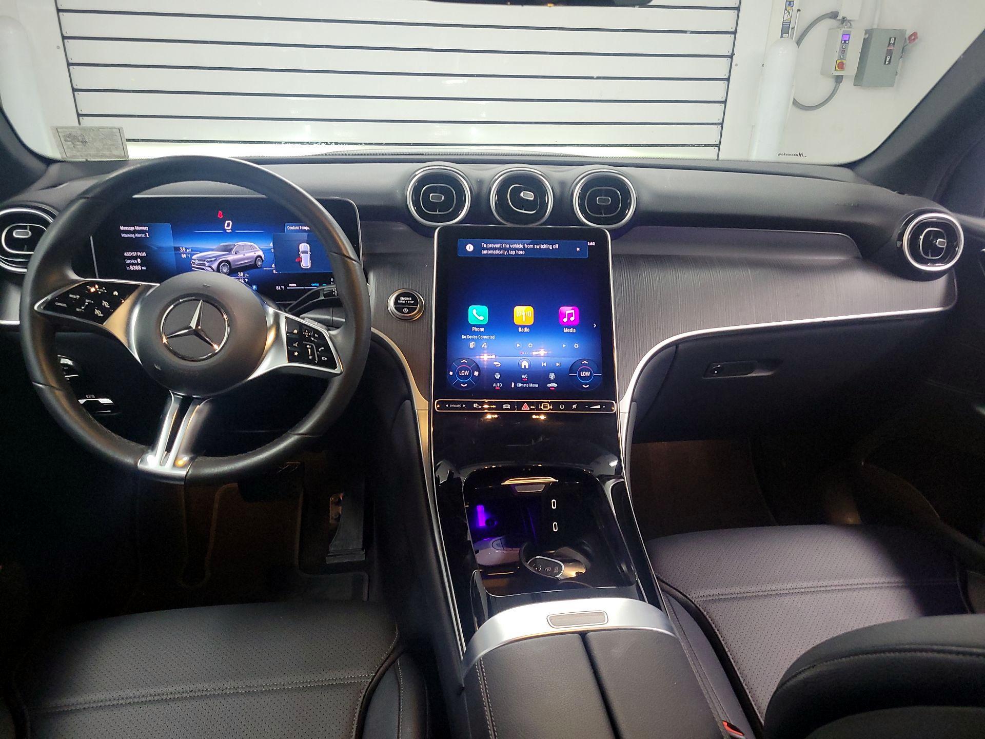 Thumbnail: 2025 Mercedes-Benz GLC - 9