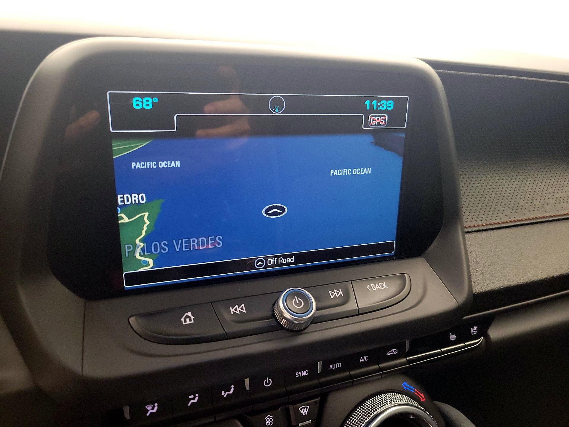 Thumbnail: 2017 Chevrolet Camaro - 12