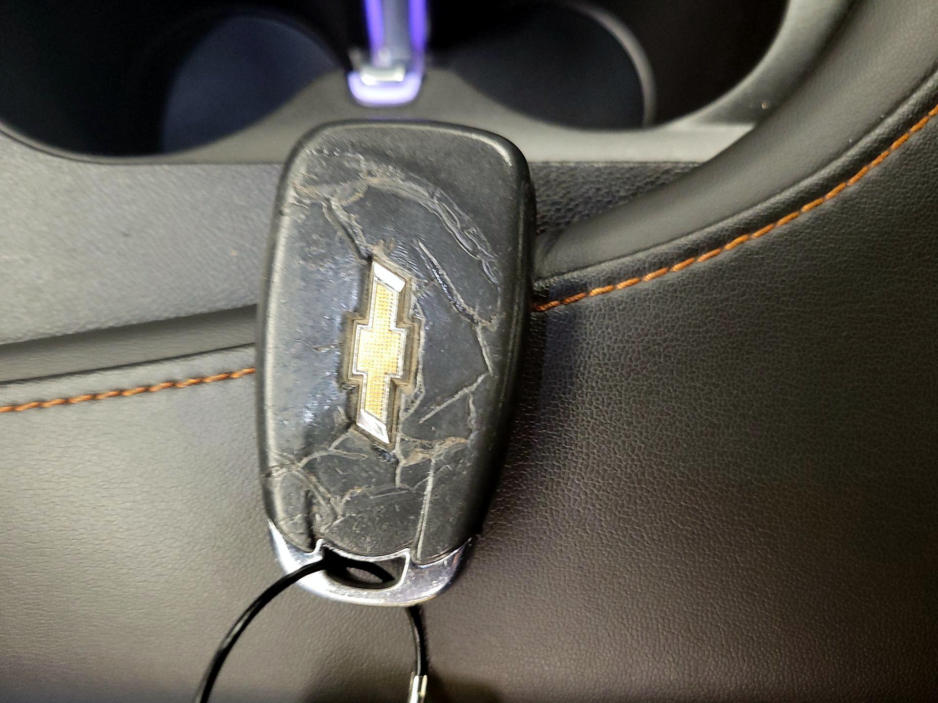 Thumbnail: 2017 Chevrolet Camaro - 19