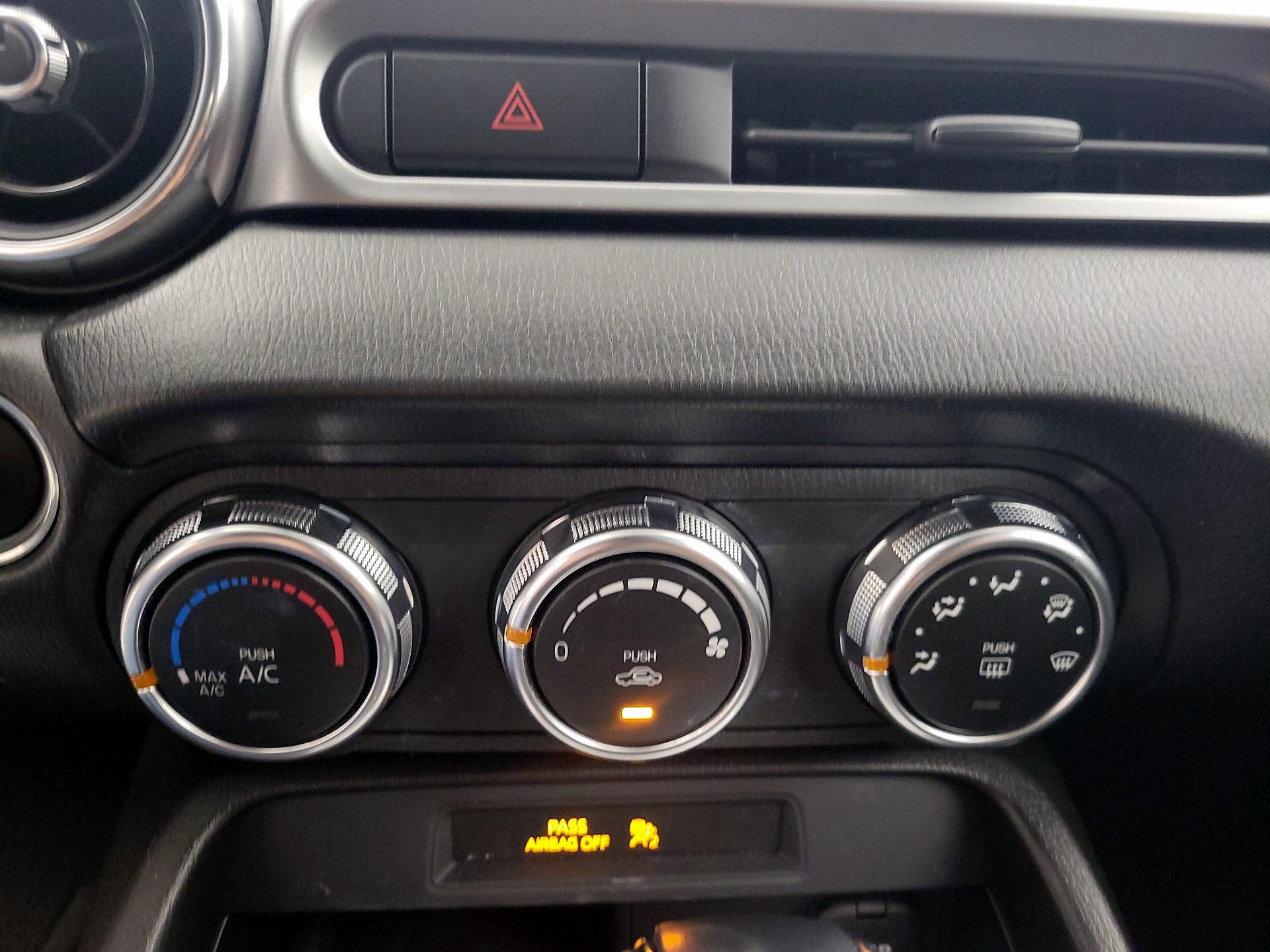 Thumbnail: 2018 Fiat 124 Spider - 15