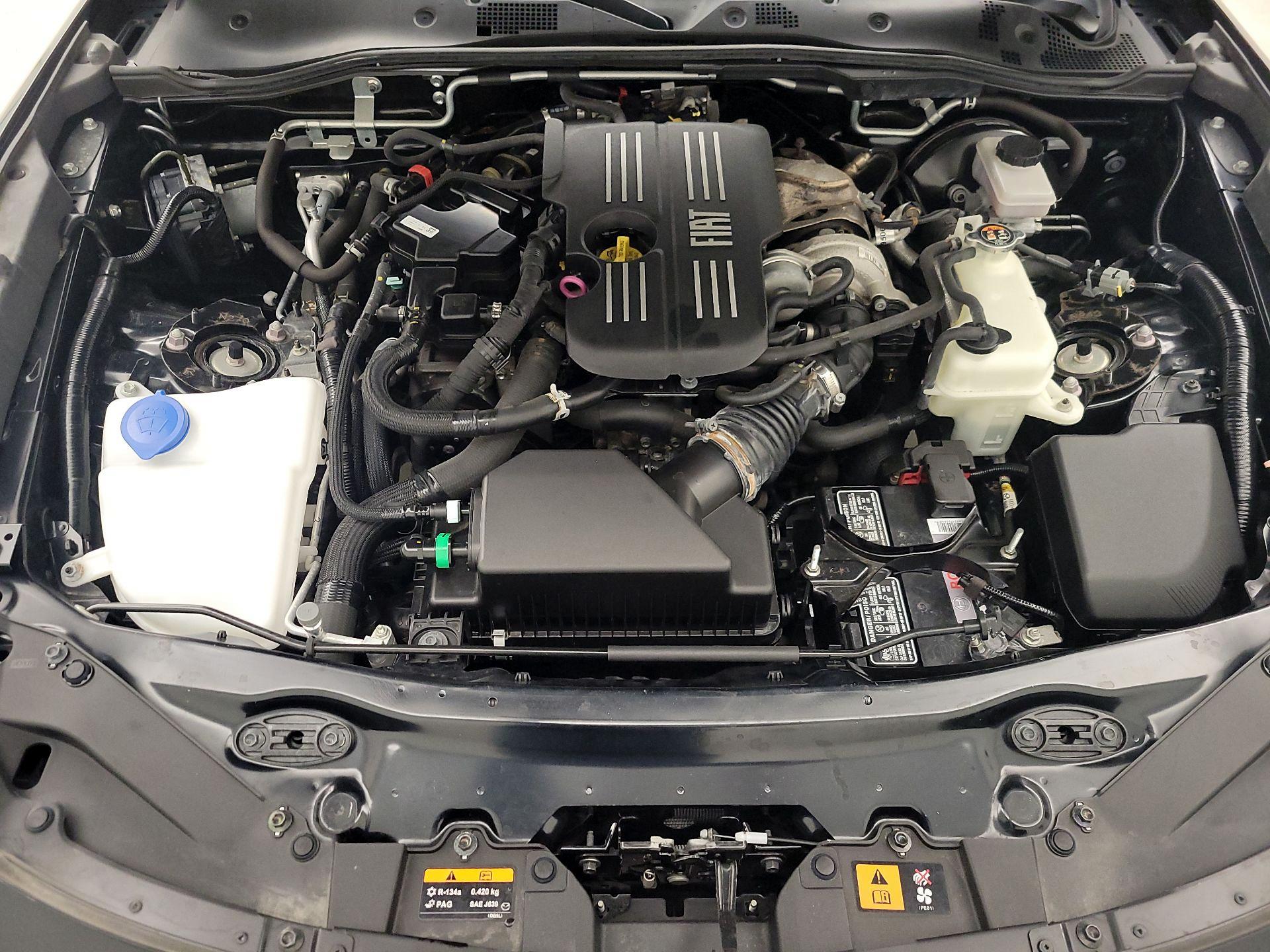 Thumbnail: 2018 Fiat 124 Spider - 19