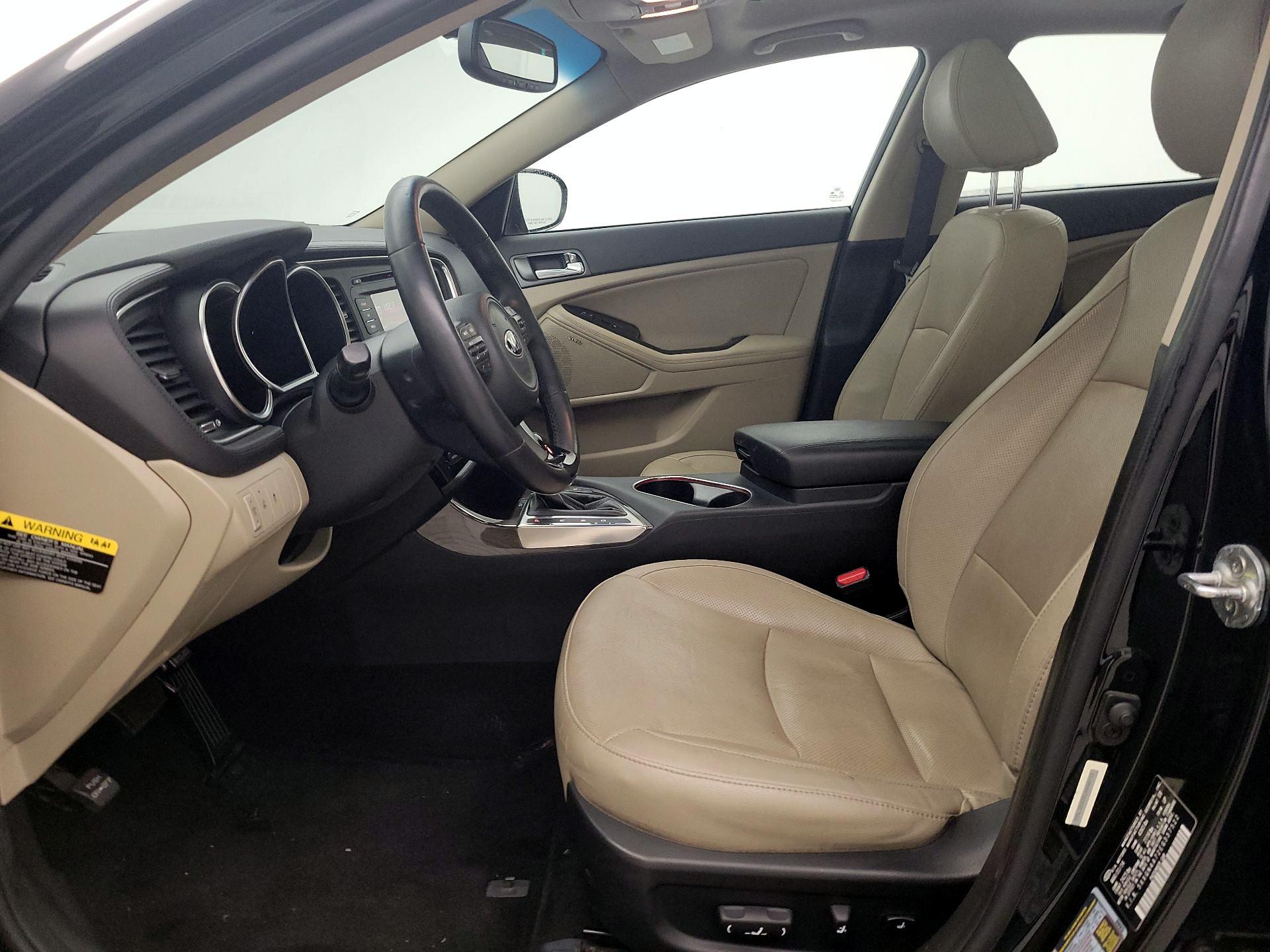 Thumbnail: 2014 Kia Optima - 11