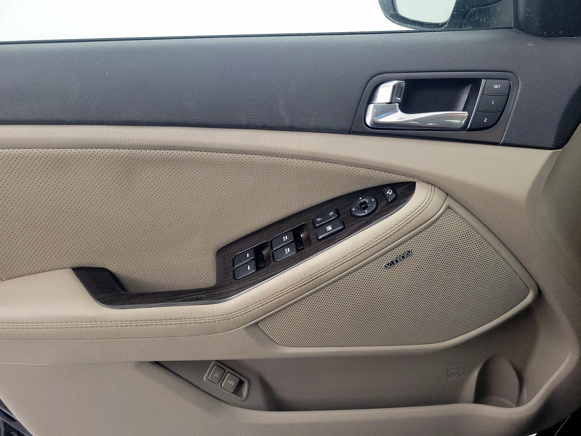 Thumbnail: 2014 Kia Optima - 12