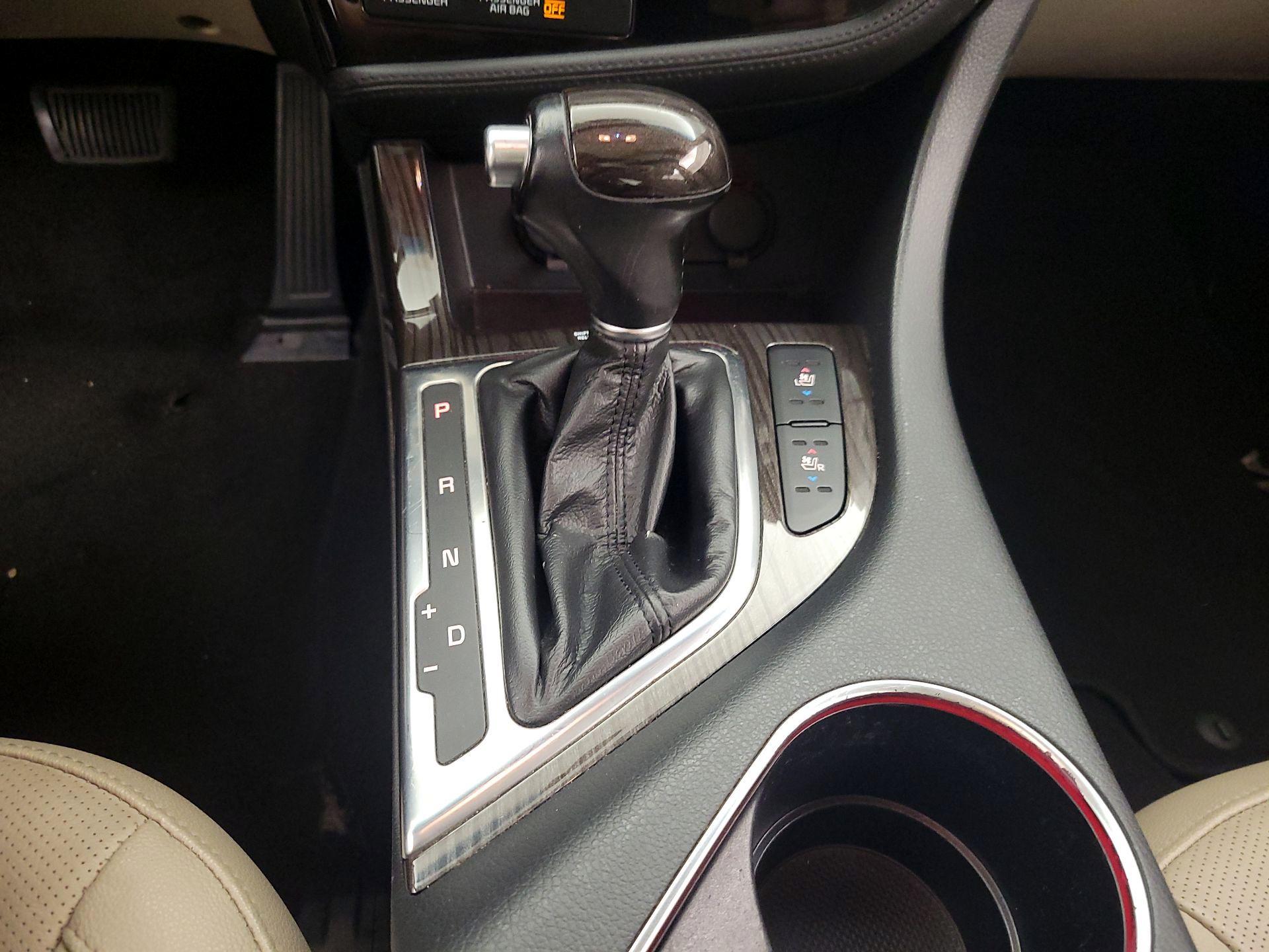 Thumbnail: 2014 Kia Optima - 17