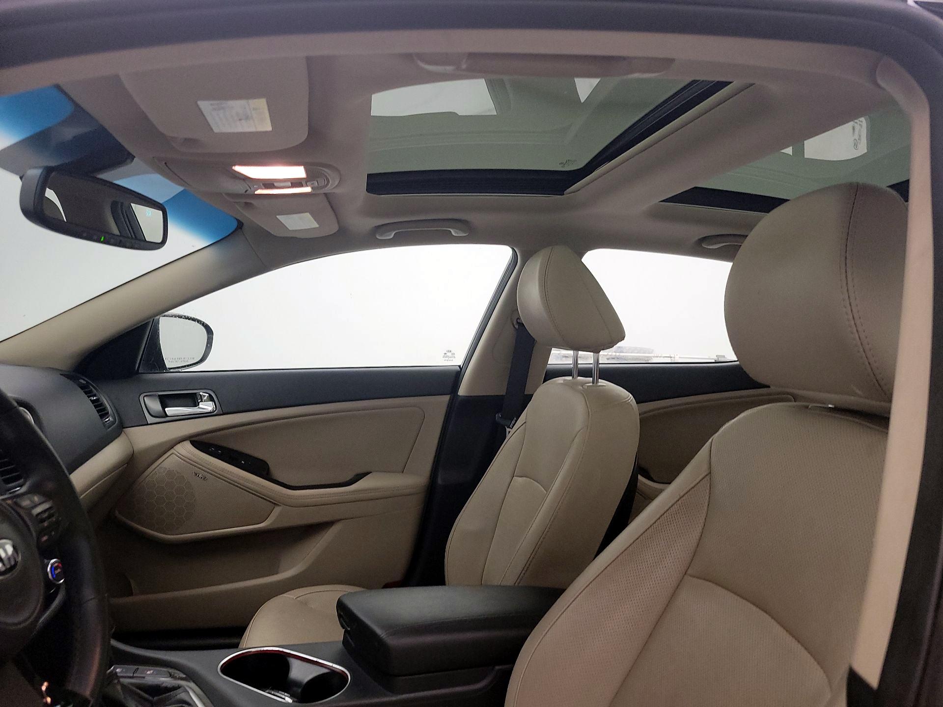 Thumbnail: 2014 Kia Optima - 19