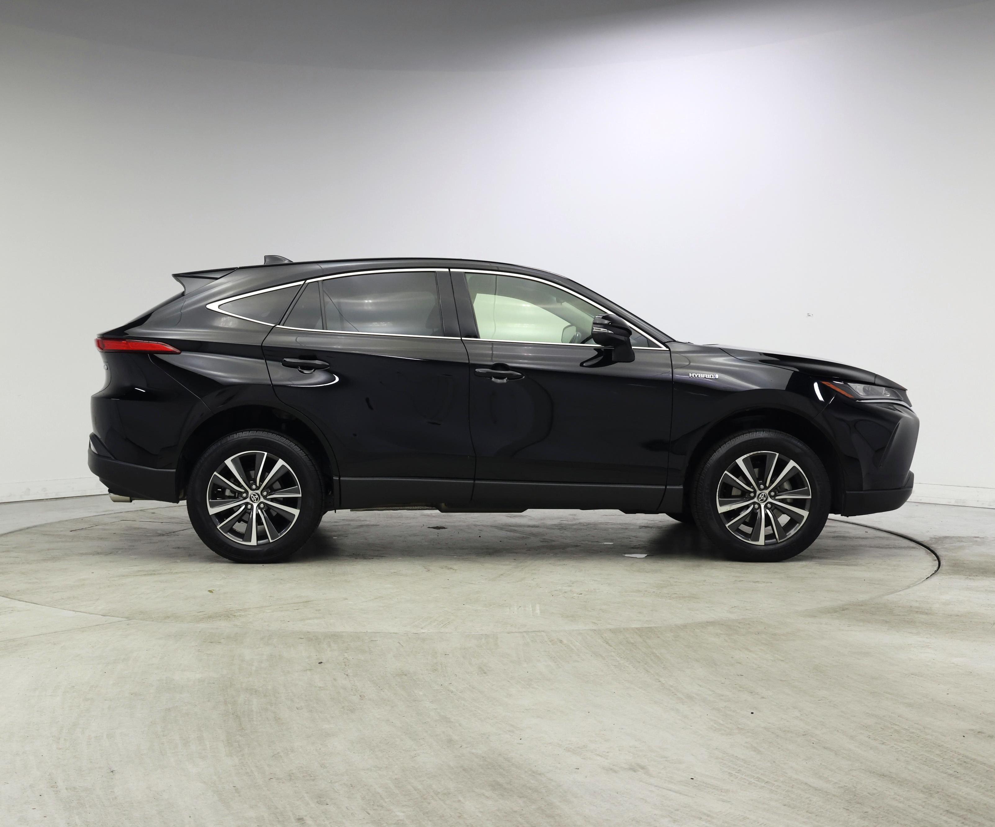 Thumbnail: 2021 Toyota Venza - 7