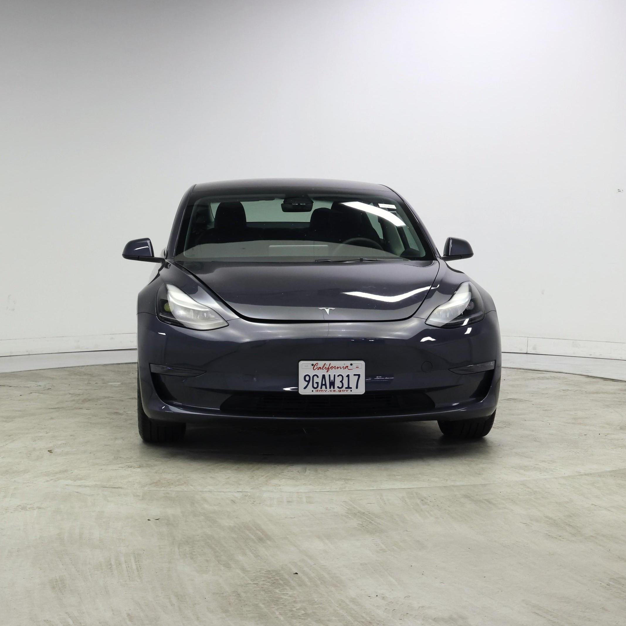 Thumbnail: 2023 Tesla Model 3 - 5