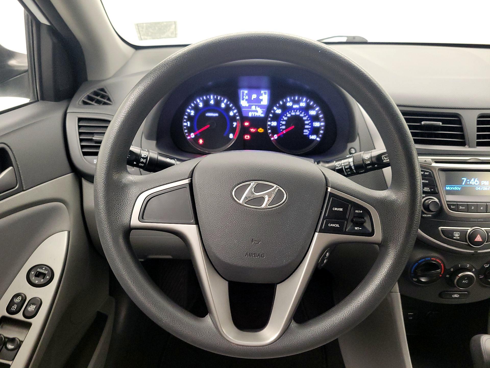 Thumbnail: 2017 Hyundai Accent - 10