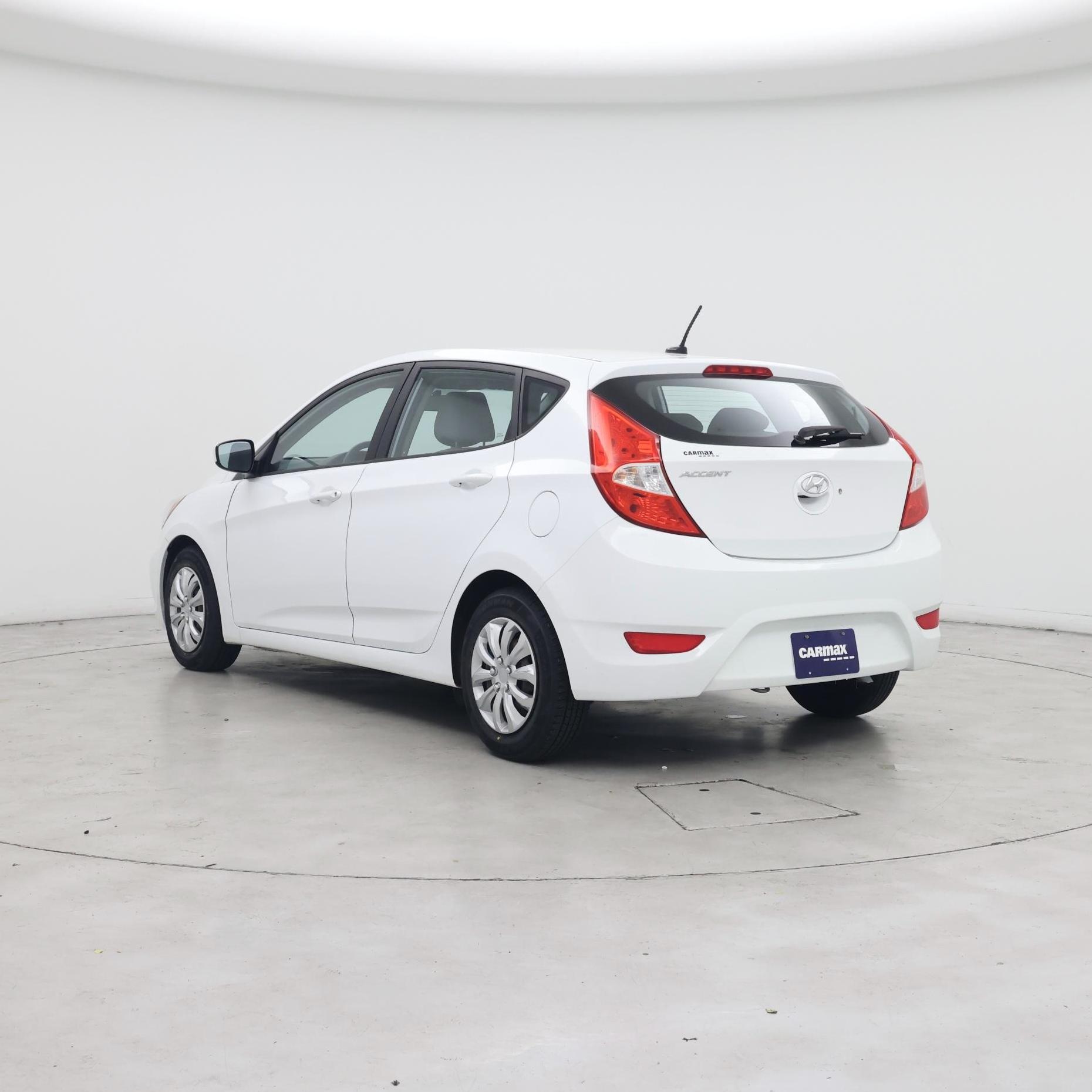 Thumbnail: 2017 Hyundai Accent - 2