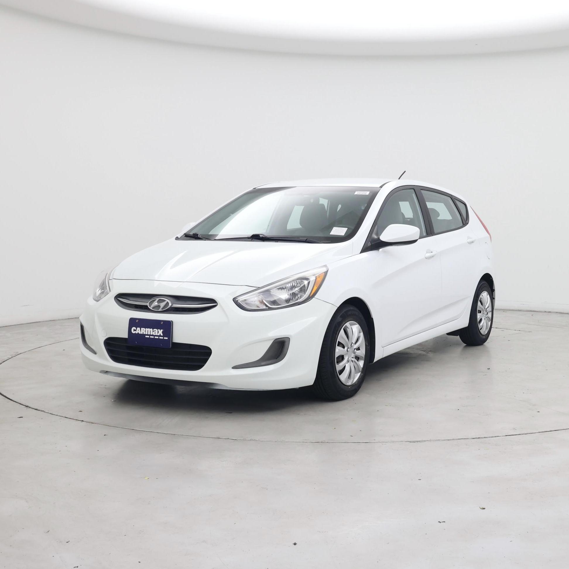 Thumbnail: 2017 Hyundai Accent - 4
