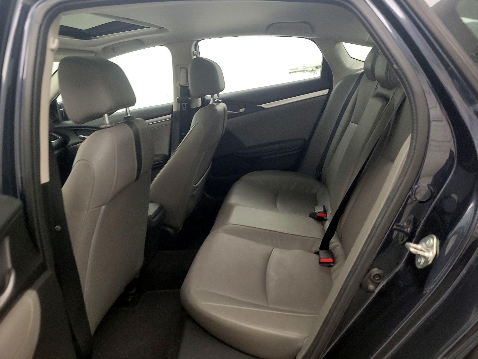 Thumbnail: 2016 Honda Civic - 20