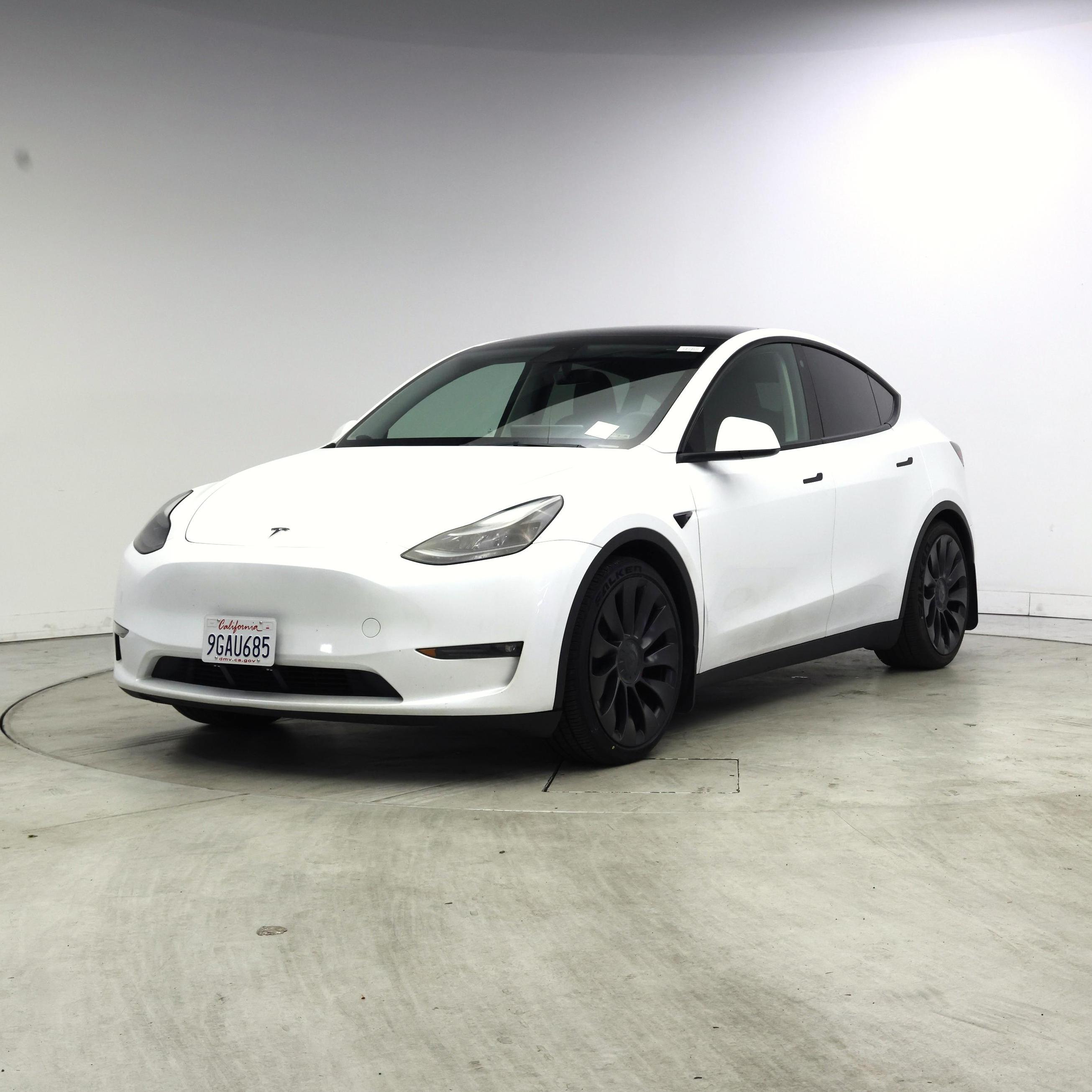 Thumbnail: 2023 Tesla Model Y - 4