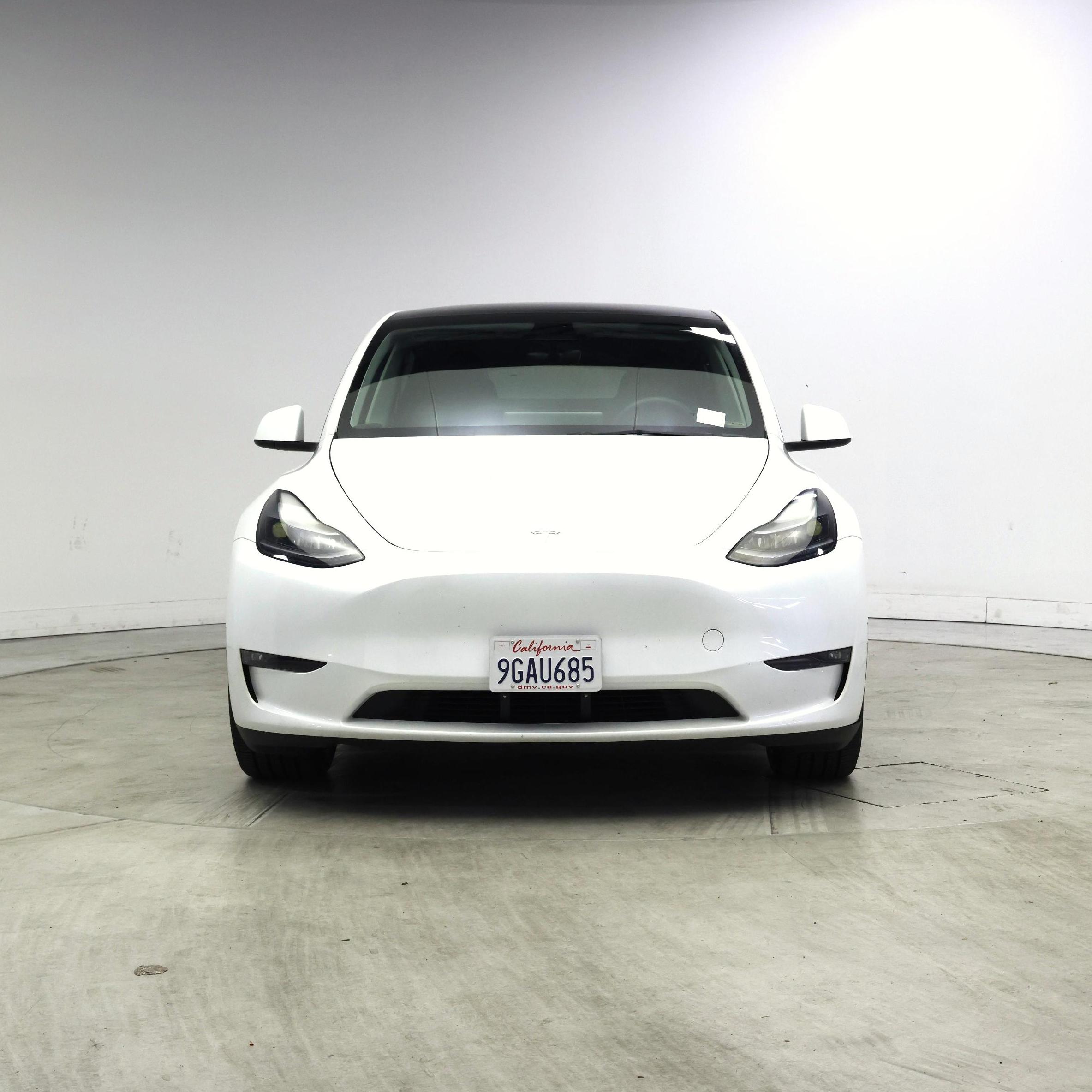 Thumbnail: 2023 Tesla Model Y - 5