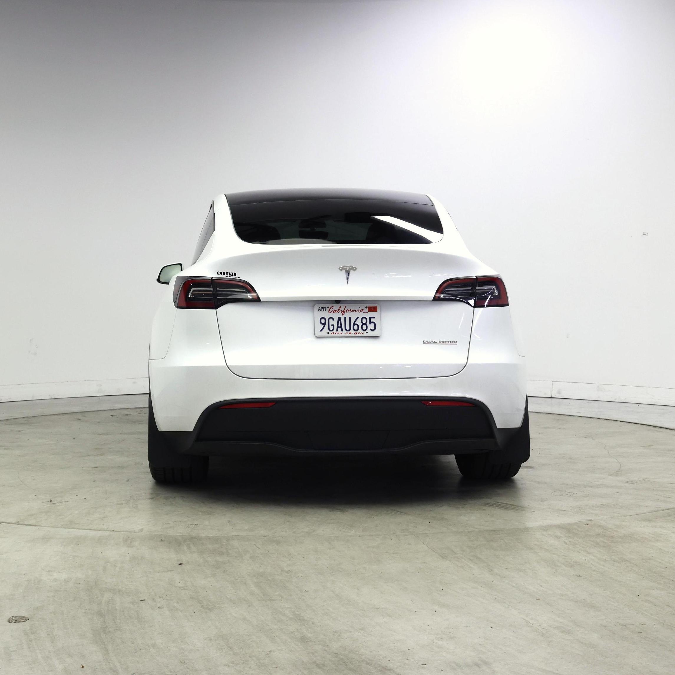 Thumbnail: 2023 Tesla Model Y - 6