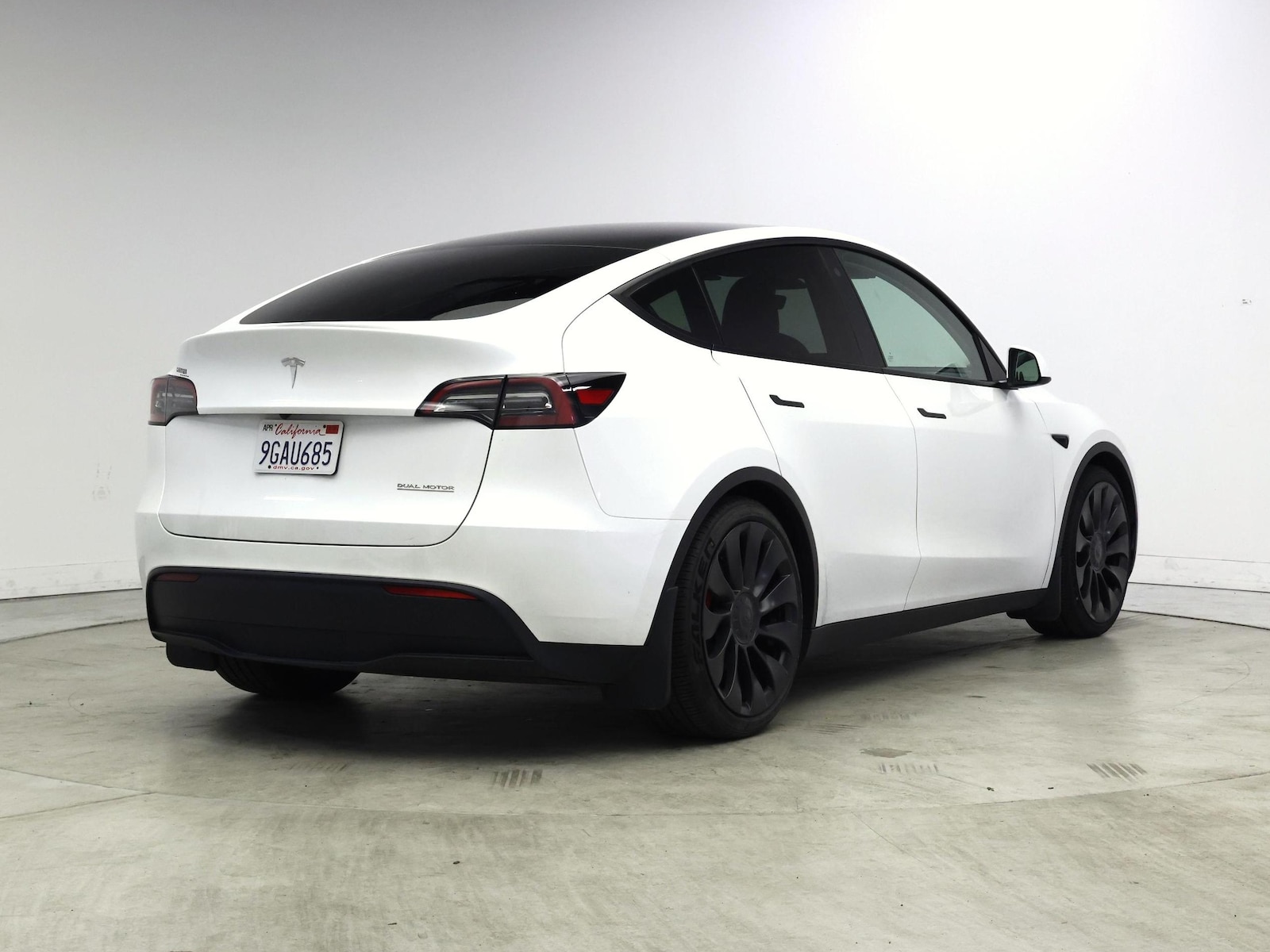 2023 Tesla Model Y Performance - Photo 9