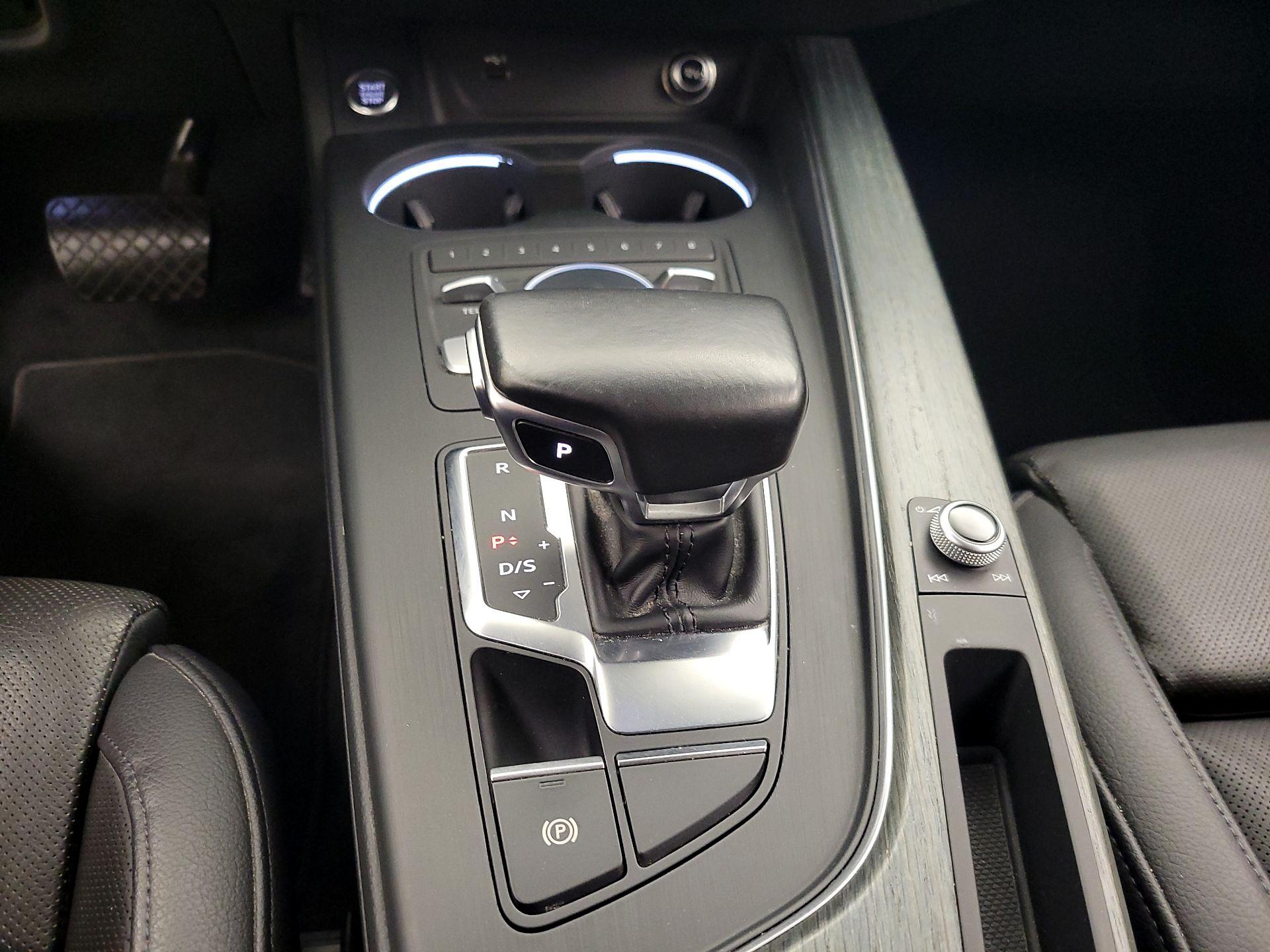 Thumbnail: 2018 Audi A4 - 18