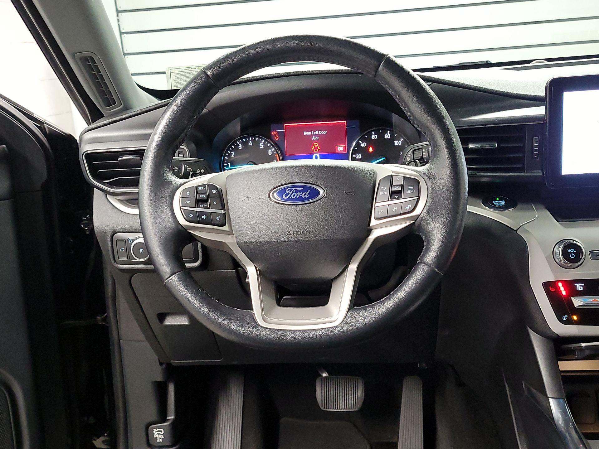 Thumbnail: 2020 Ford Explorer - 10