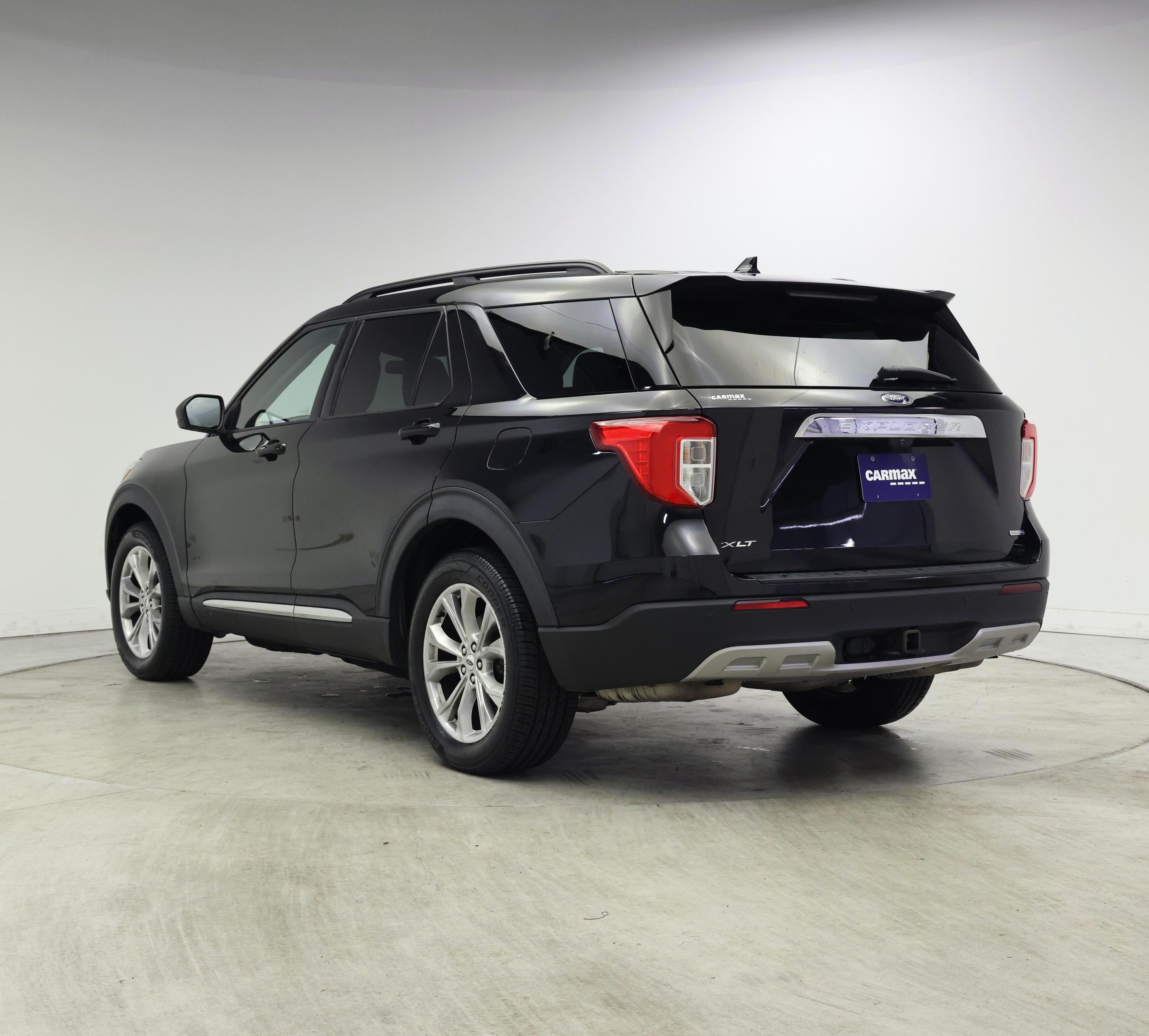 Thumbnail: 2020 Ford Explorer - 2