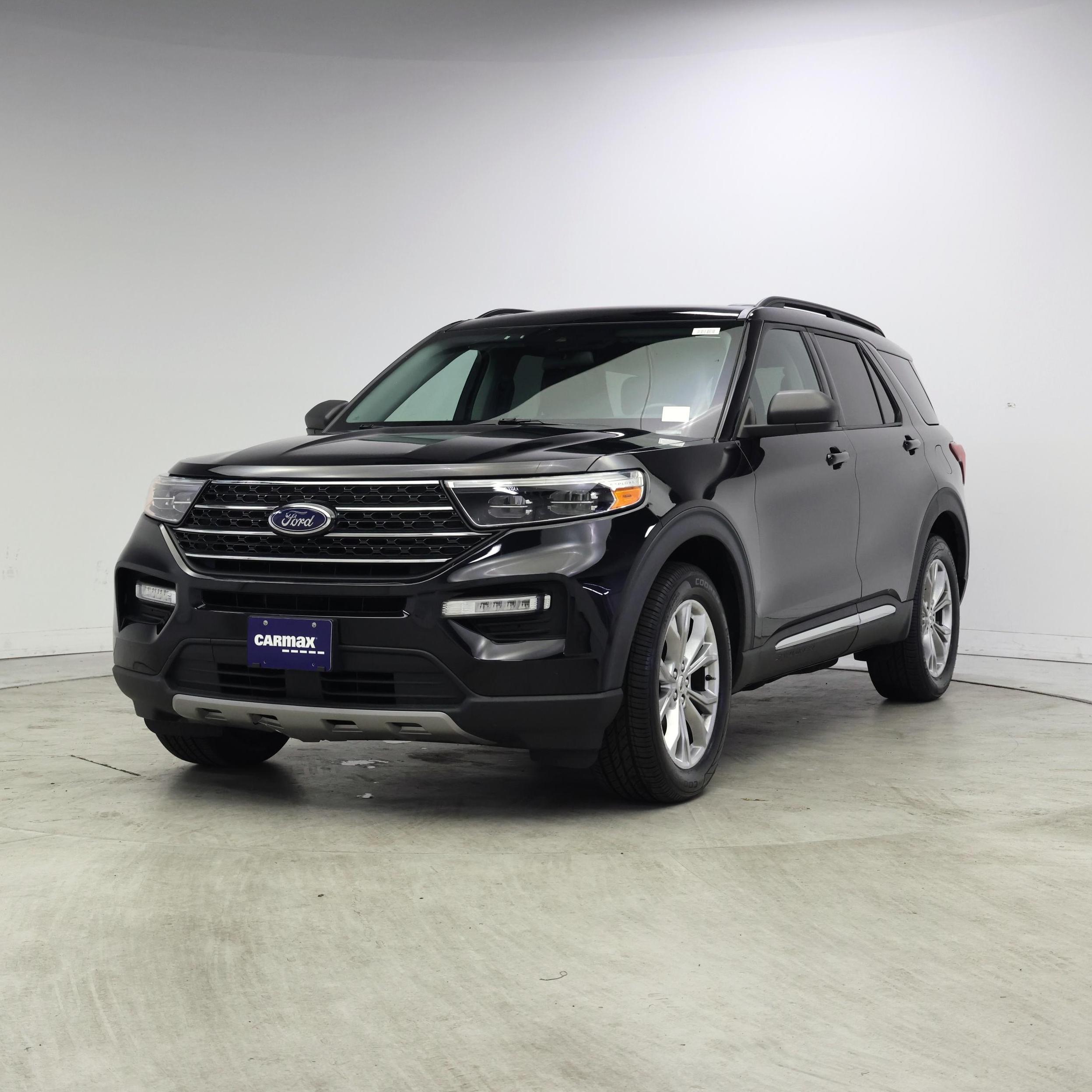 Thumbnail: 2020 Ford Explorer - 4