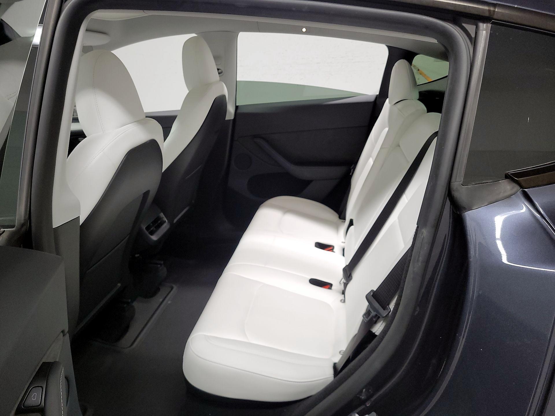 Thumbnail: 2024 Tesla Model Y - 18