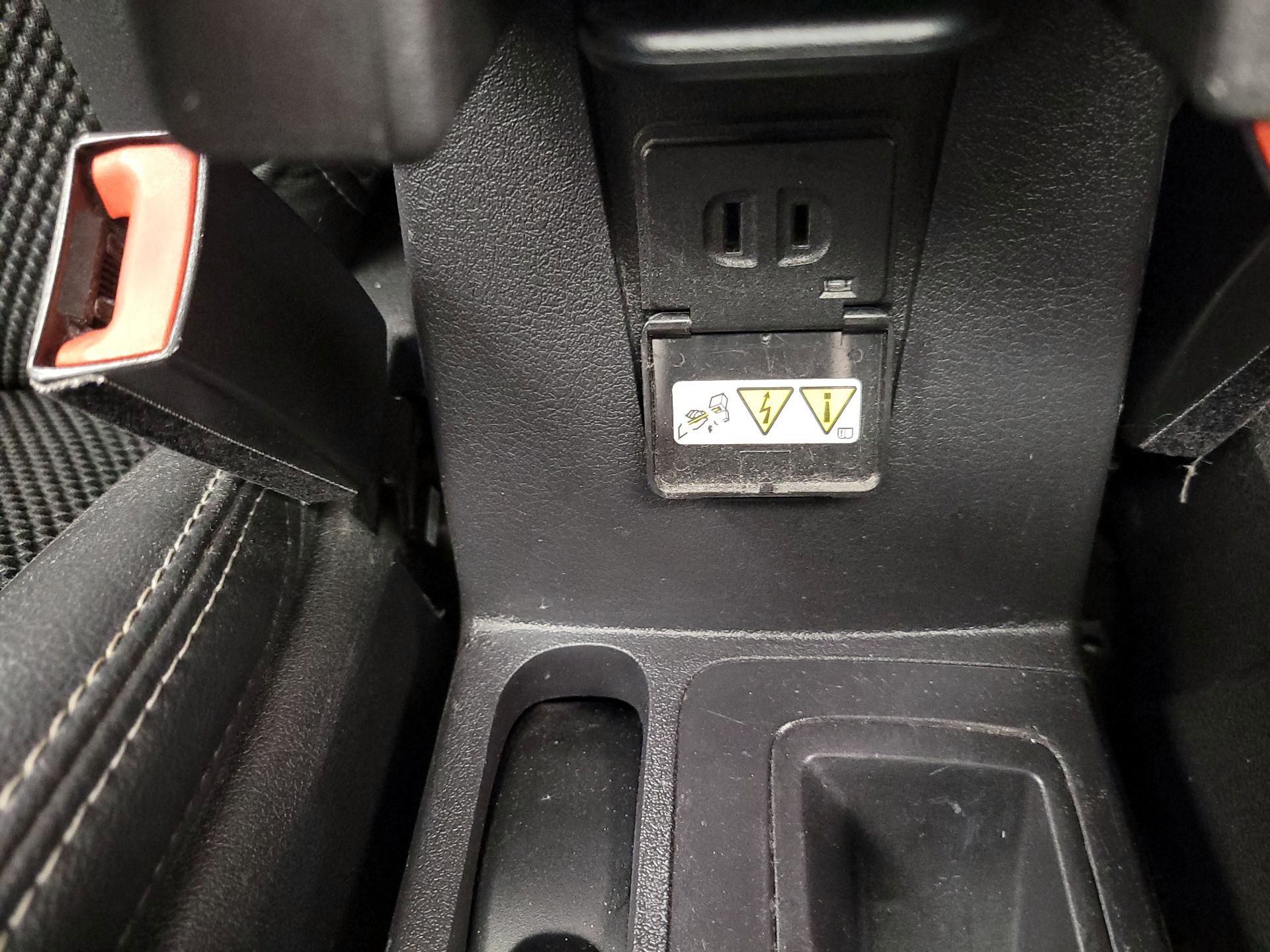 Thumbnail: 2016 Jeep Compass - 16