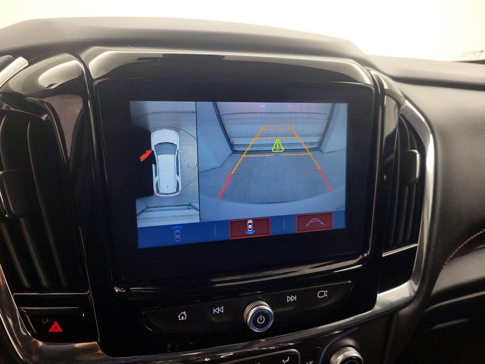 Thumbnail: 2018 Chevrolet Traverse - 13