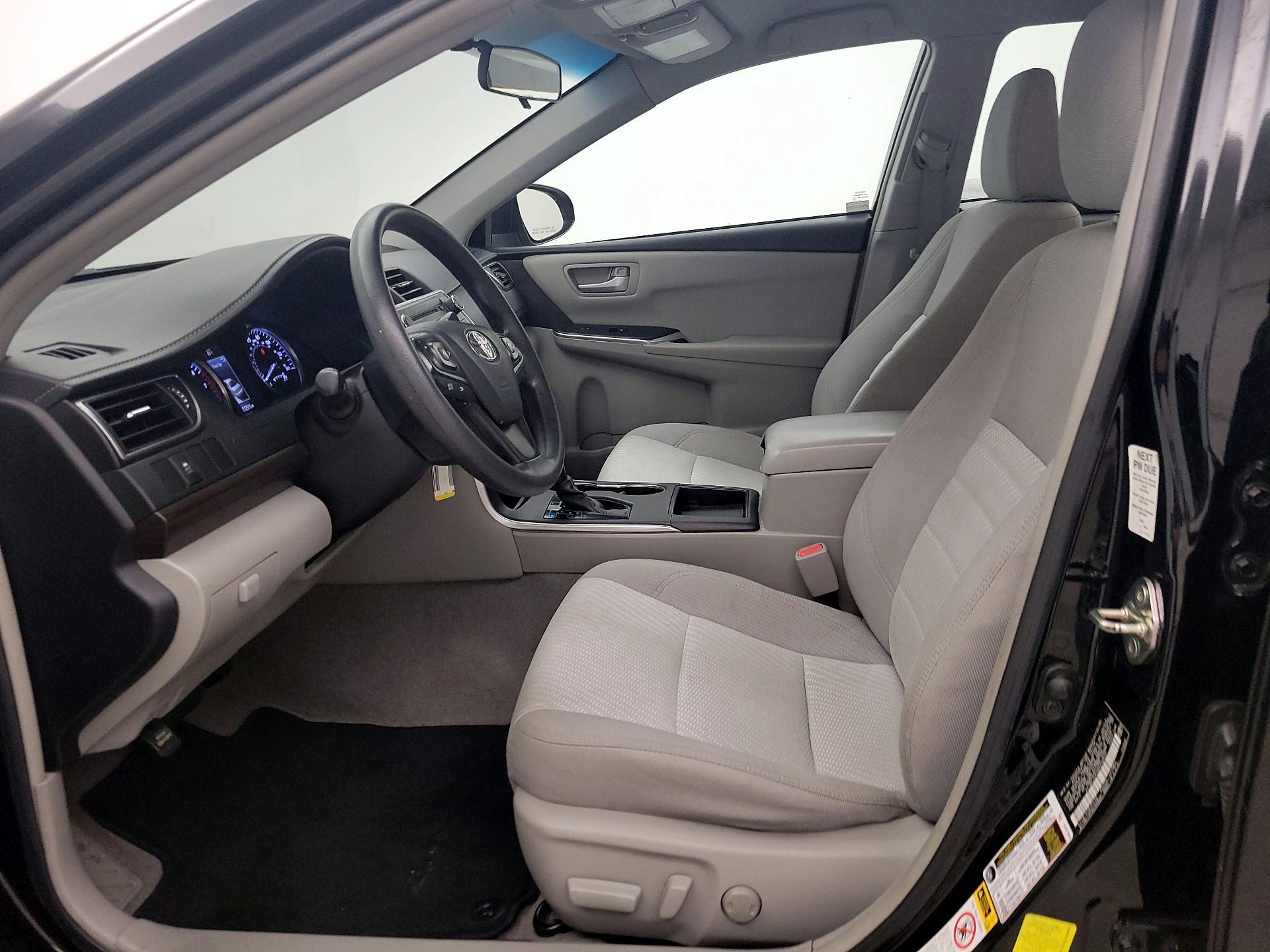 Thumbnail: 2016 Toyota Camry - 11