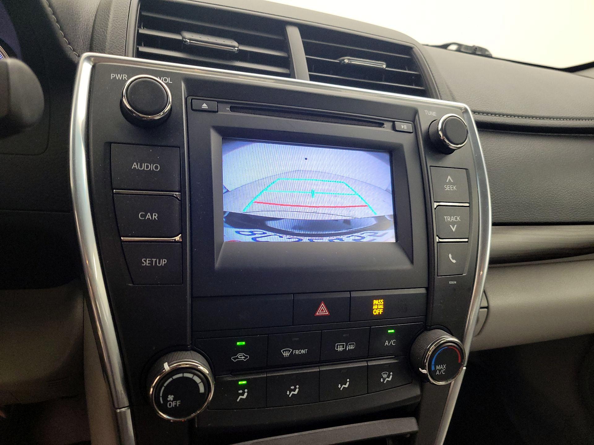 Thumbnail: 2016 Toyota Camry - 14