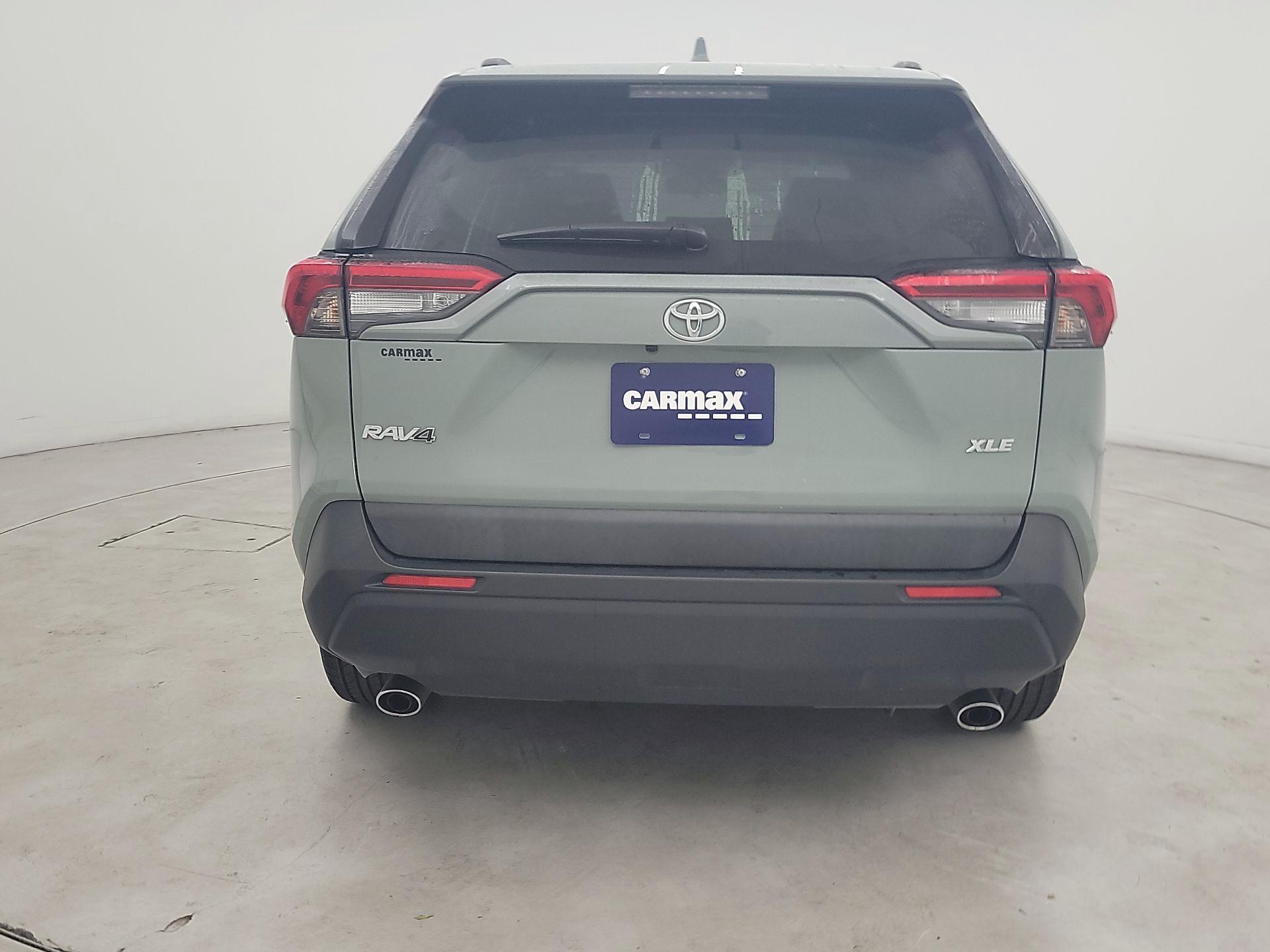 Thumbnail: 2019 Toyota RAV4 - 6