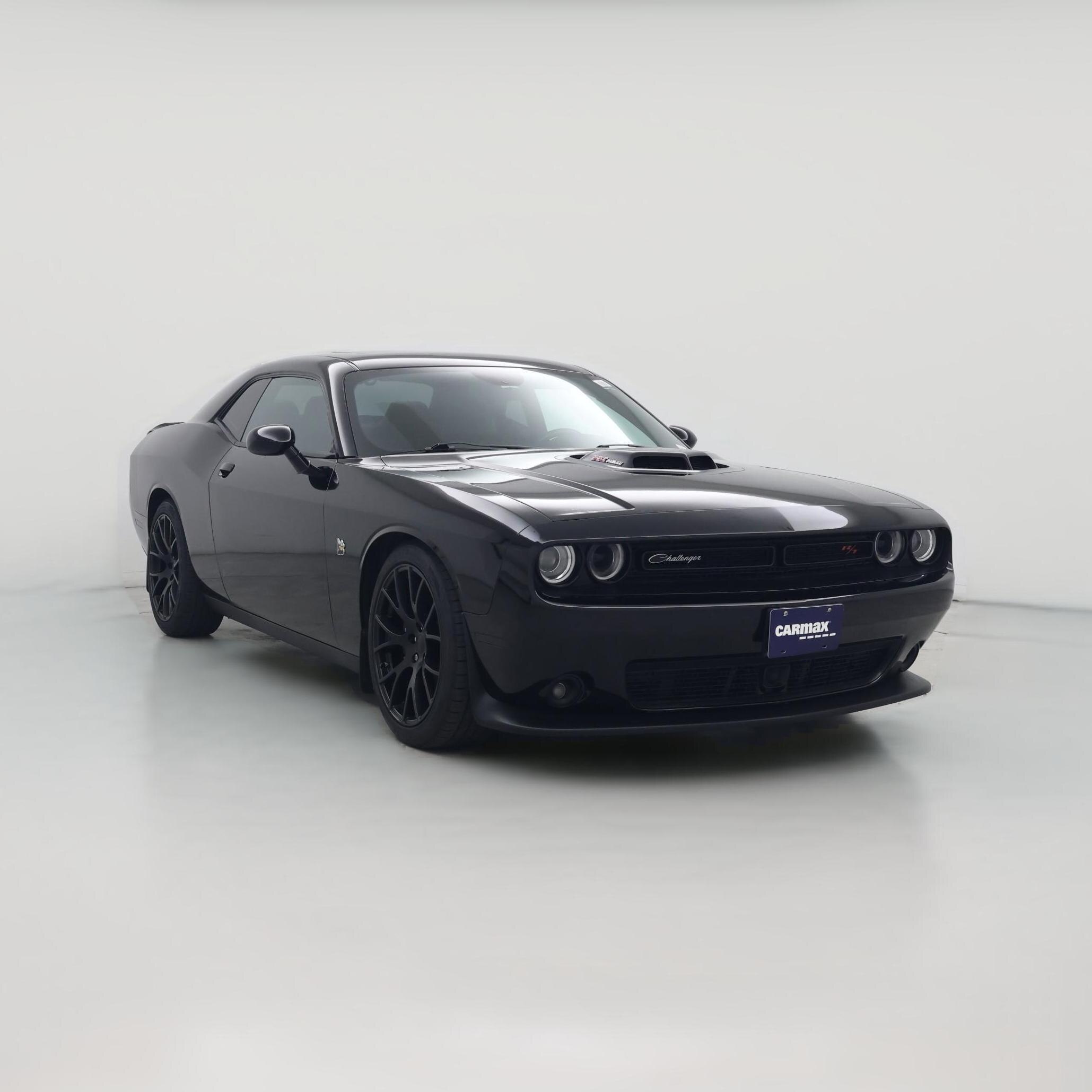 Thumbnail: 2016 Dodge Challenger - 1