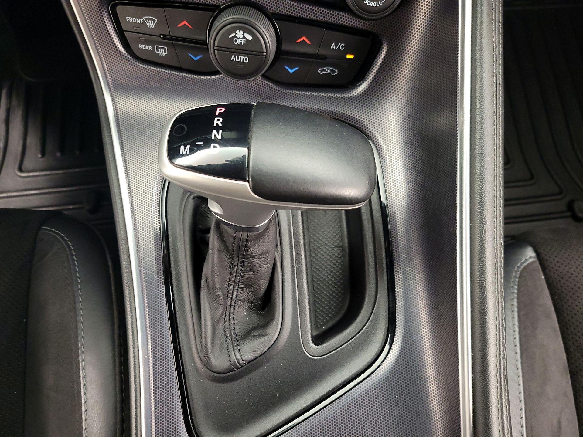 Thumbnail: 2016 Dodge Challenger - 18