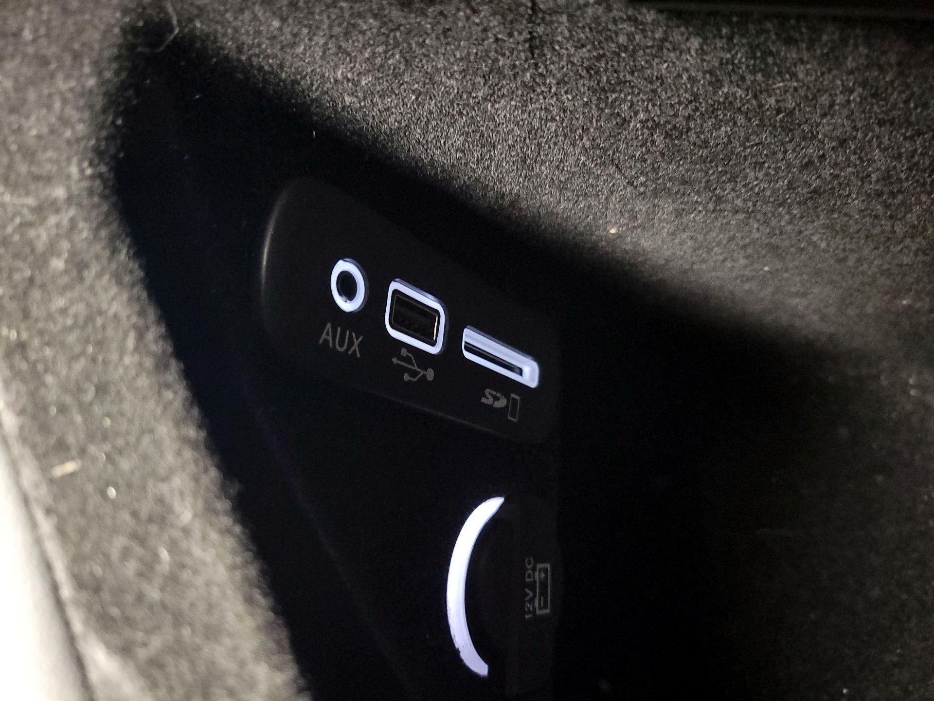 Thumbnail: 2016 Dodge Challenger - 19