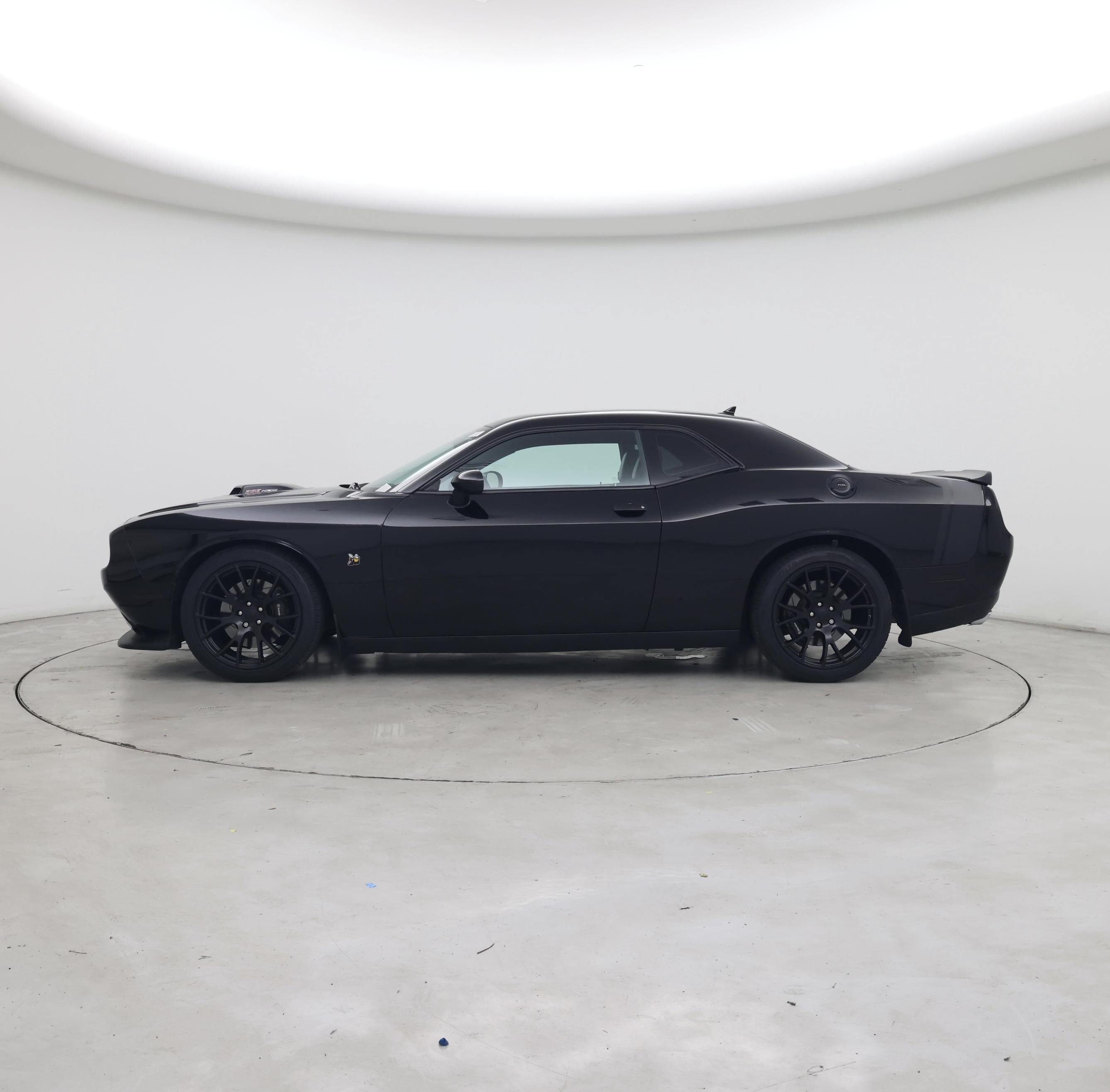 Thumbnail: 2016 Dodge Challenger - 3