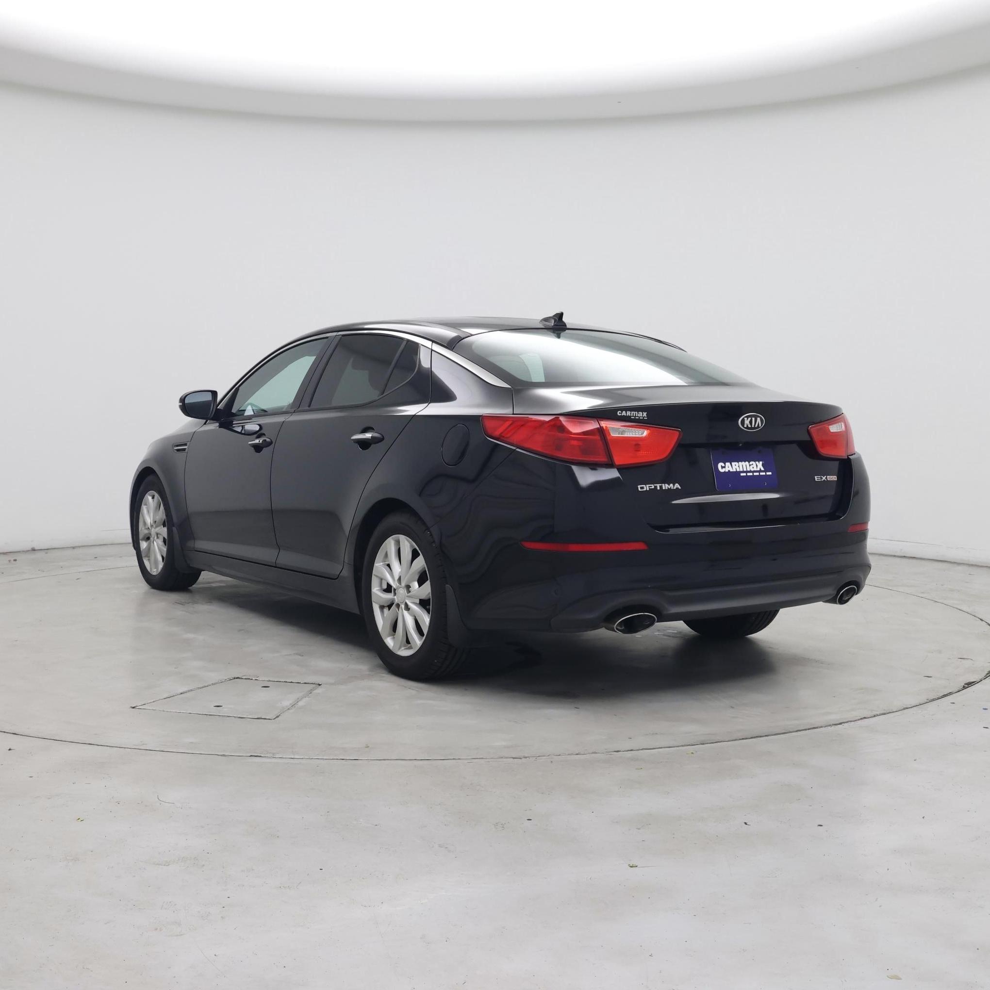 Thumbnail: 2015 Kia Optima - 2