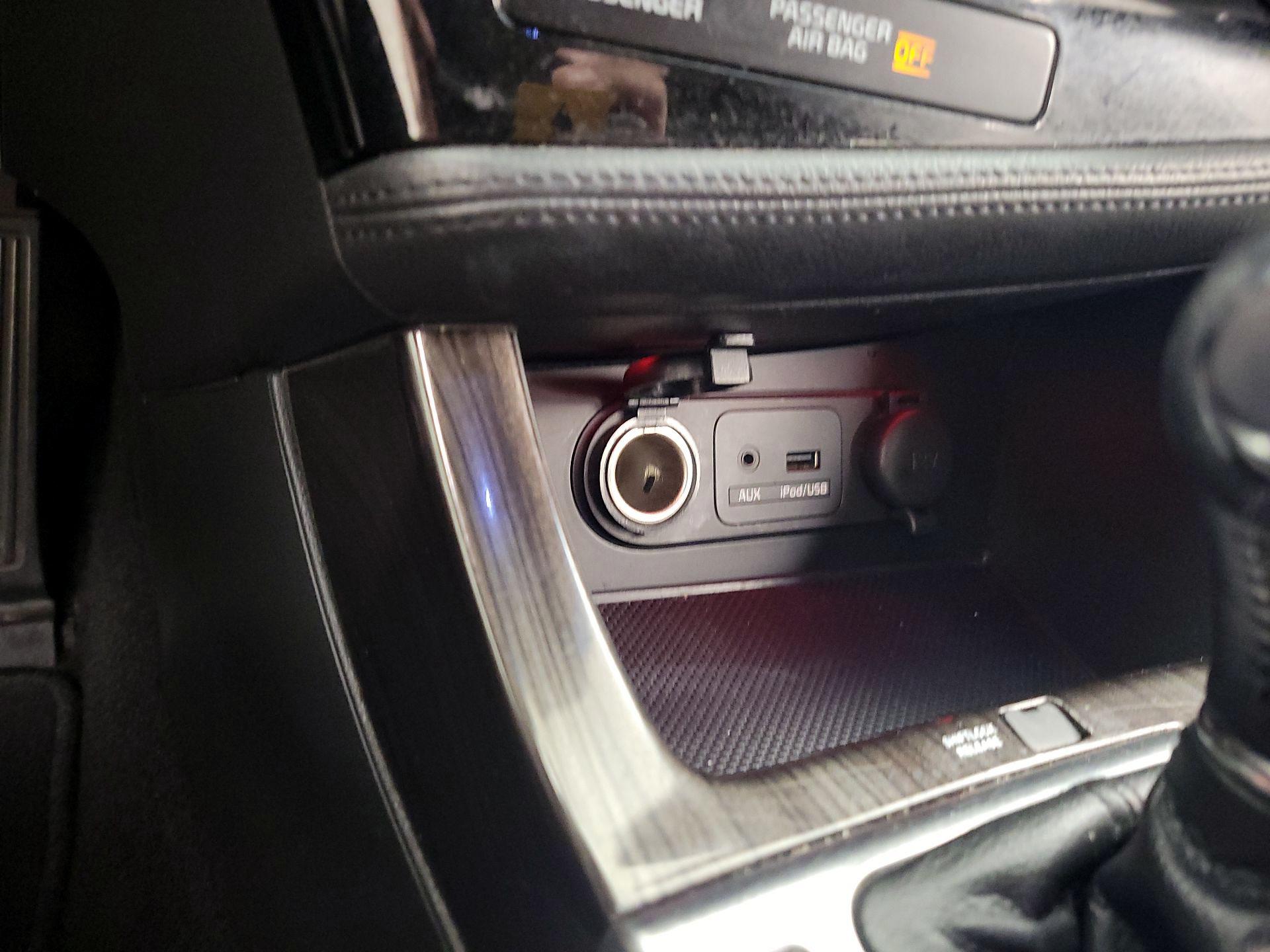 Thumbnail: 2015 Kia Optima - 19
