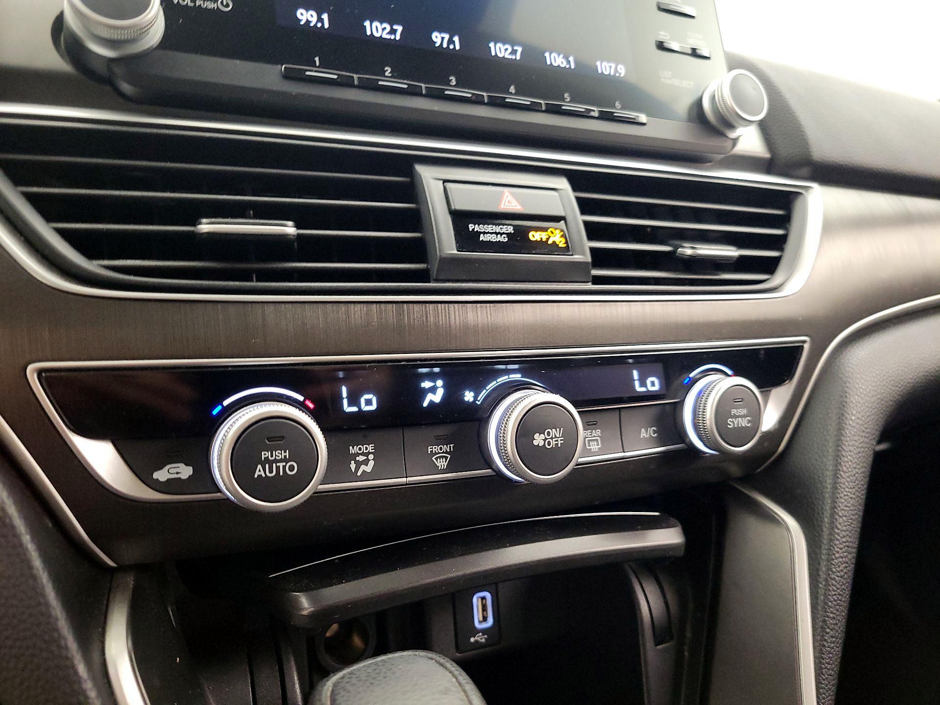 Thumbnail: 2018 Honda Accord - 16