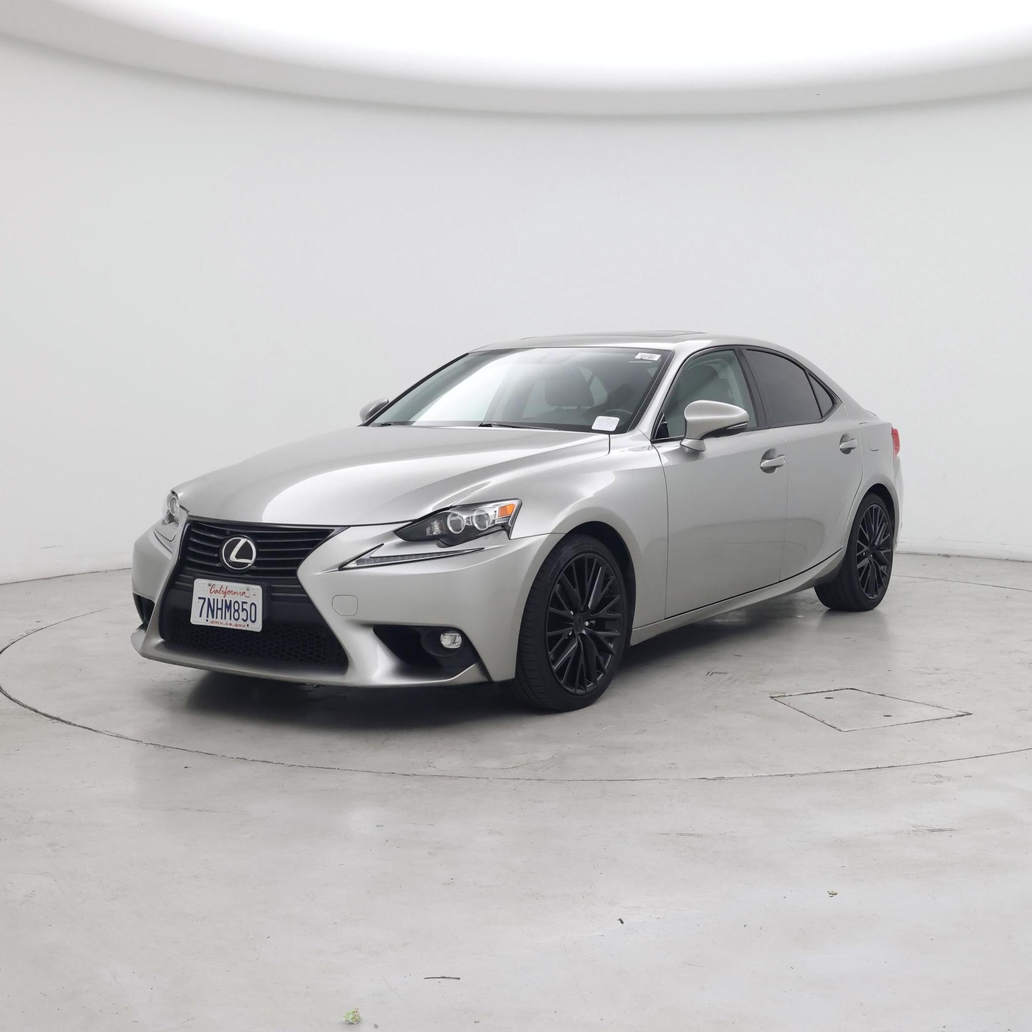 Thumbnail: 2015 Lexus IS - 4