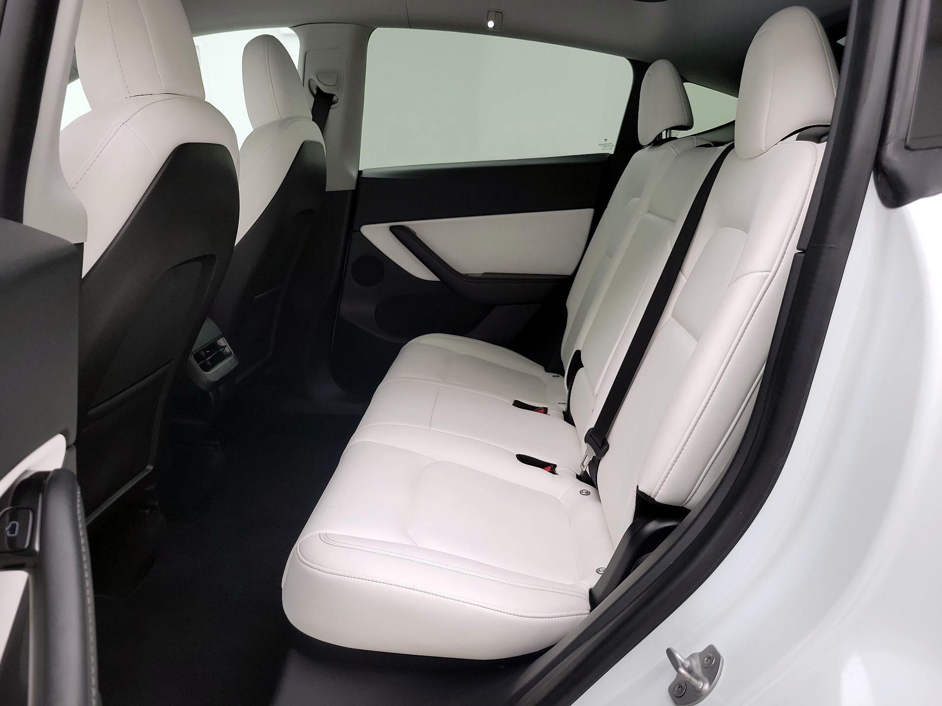 Thumbnail: 2021 Tesla Model Y - 19
