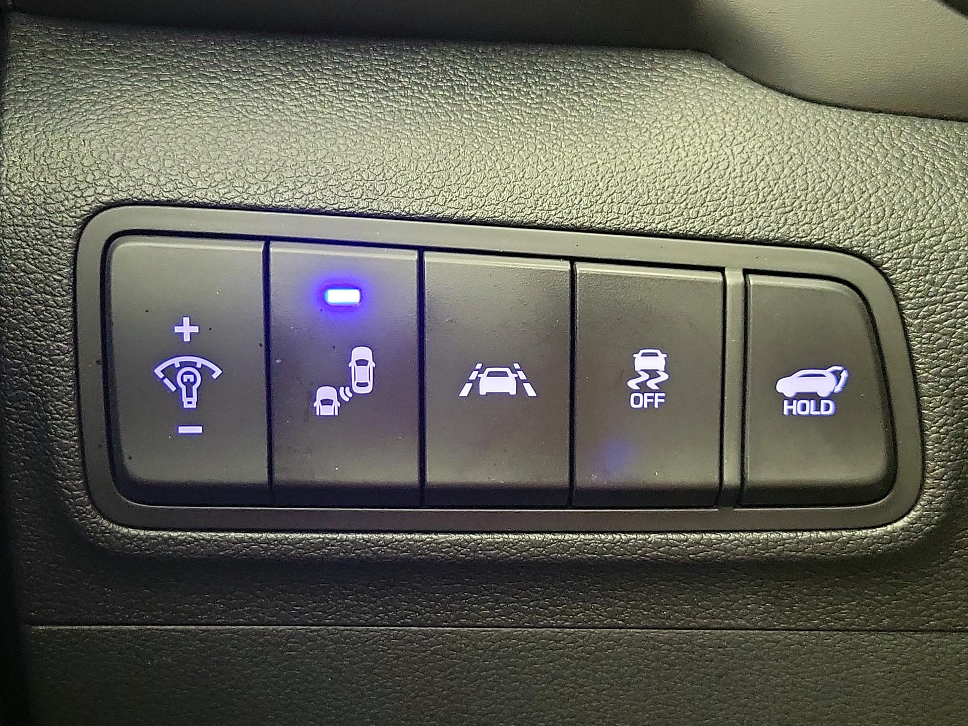 Thumbnail: 2021 Hyundai Tucson - 13