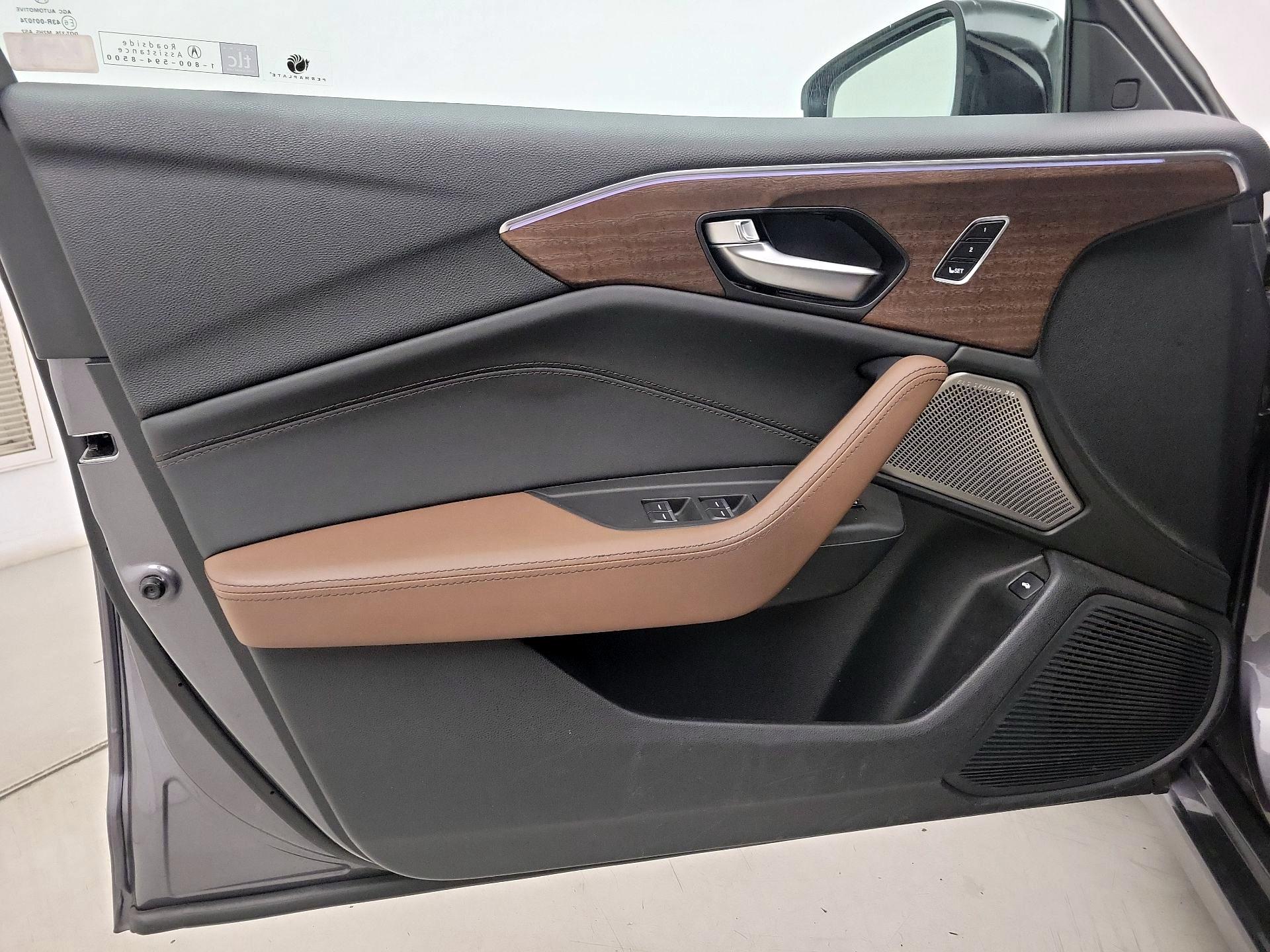 Thumbnail: 2021 Acura TLX - 12