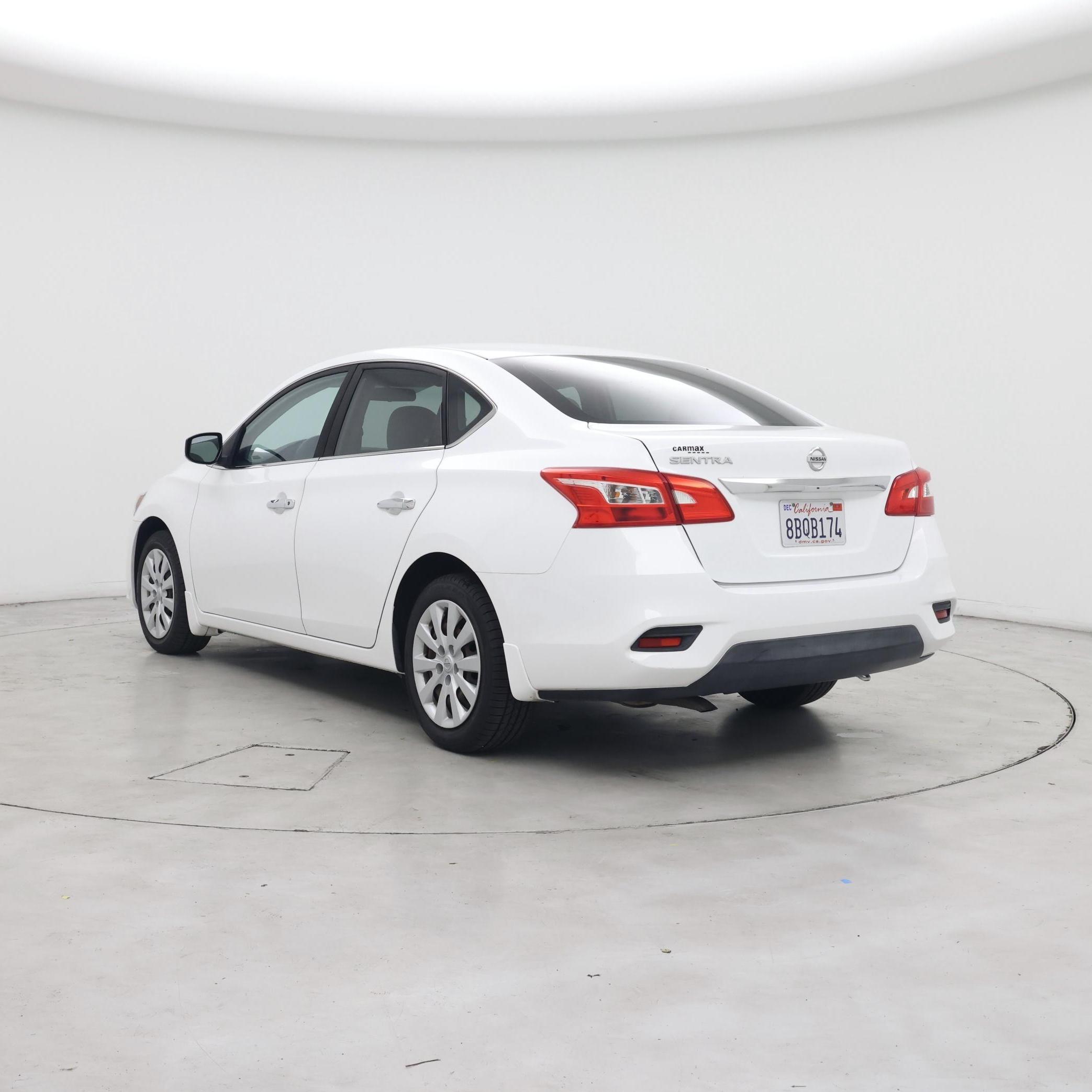 Thumbnail: 2017 Nissan Sentra - 2