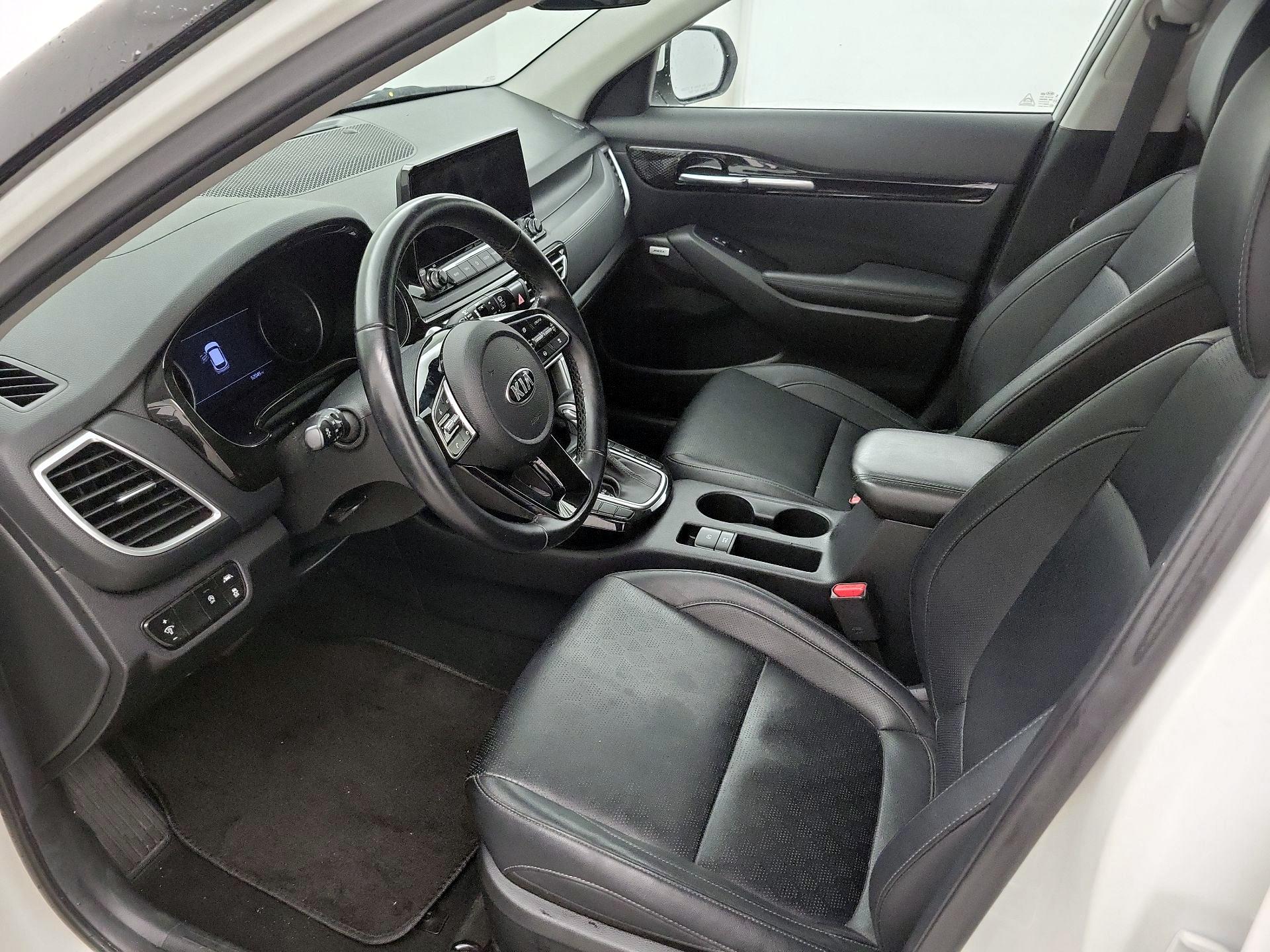 Thumbnail: 2021 Kia Seltos - 11