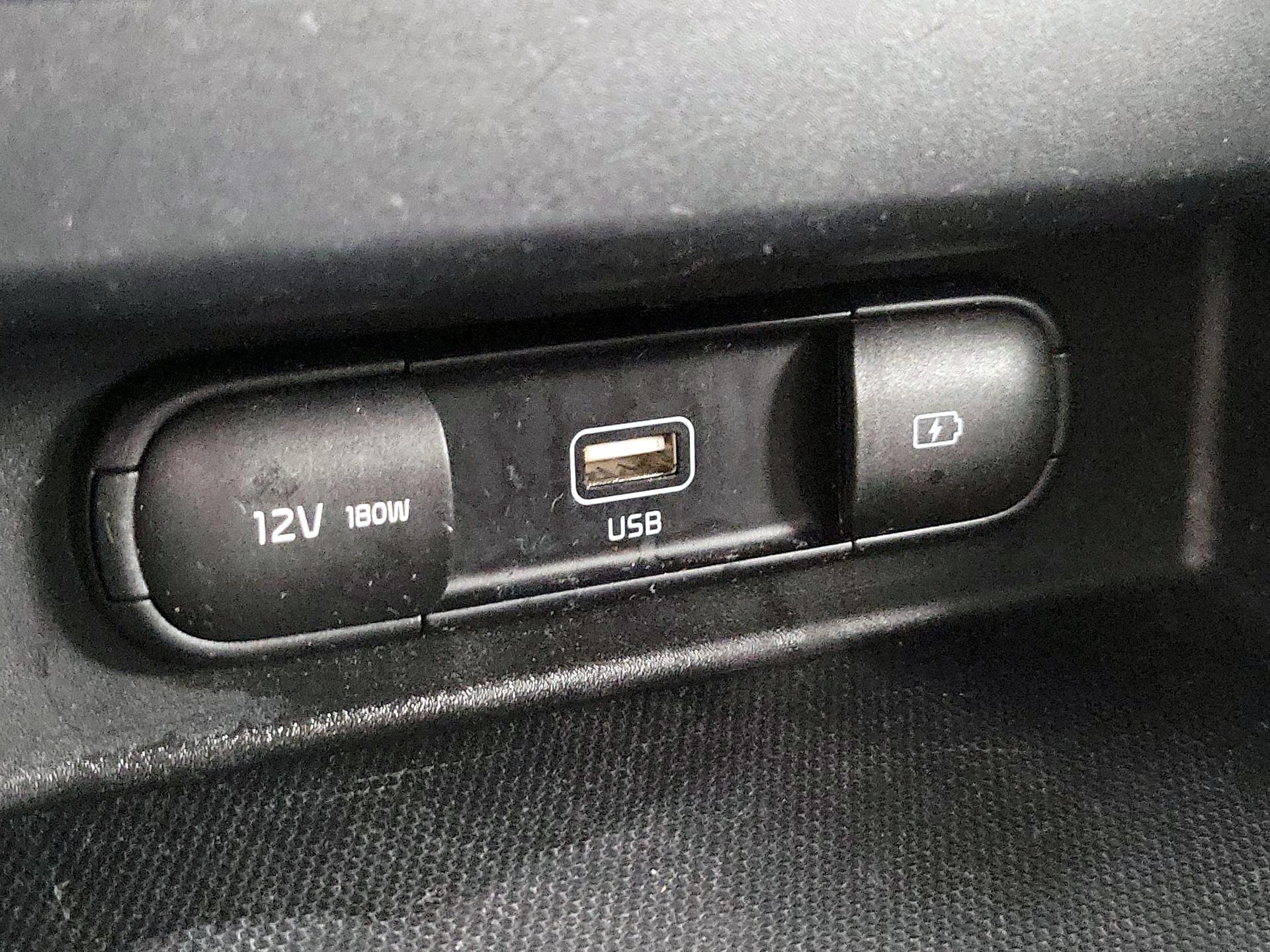 Thumbnail: 2021 Kia Seltos - 19